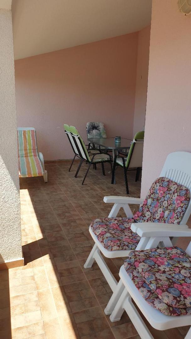 Two bedroom apartment with Sea view photo 3