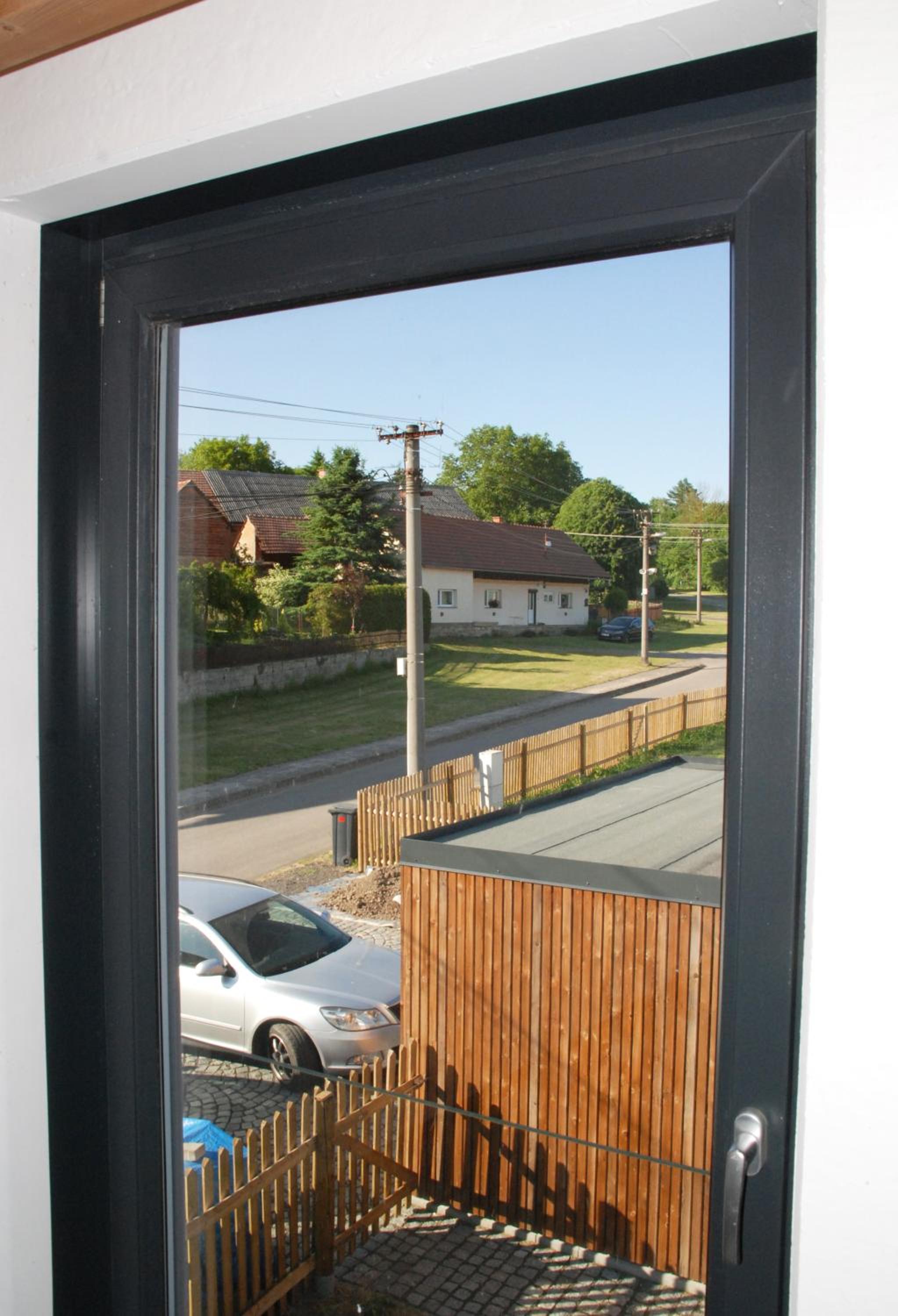 Three-Bedroom House photo 2