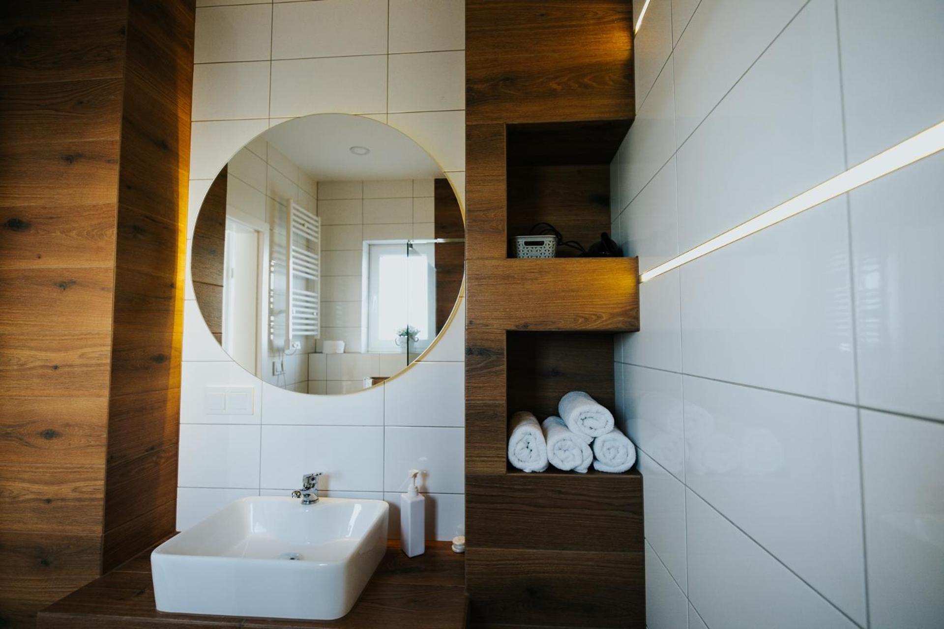 Two-Bedroom Apartment - Photo 18