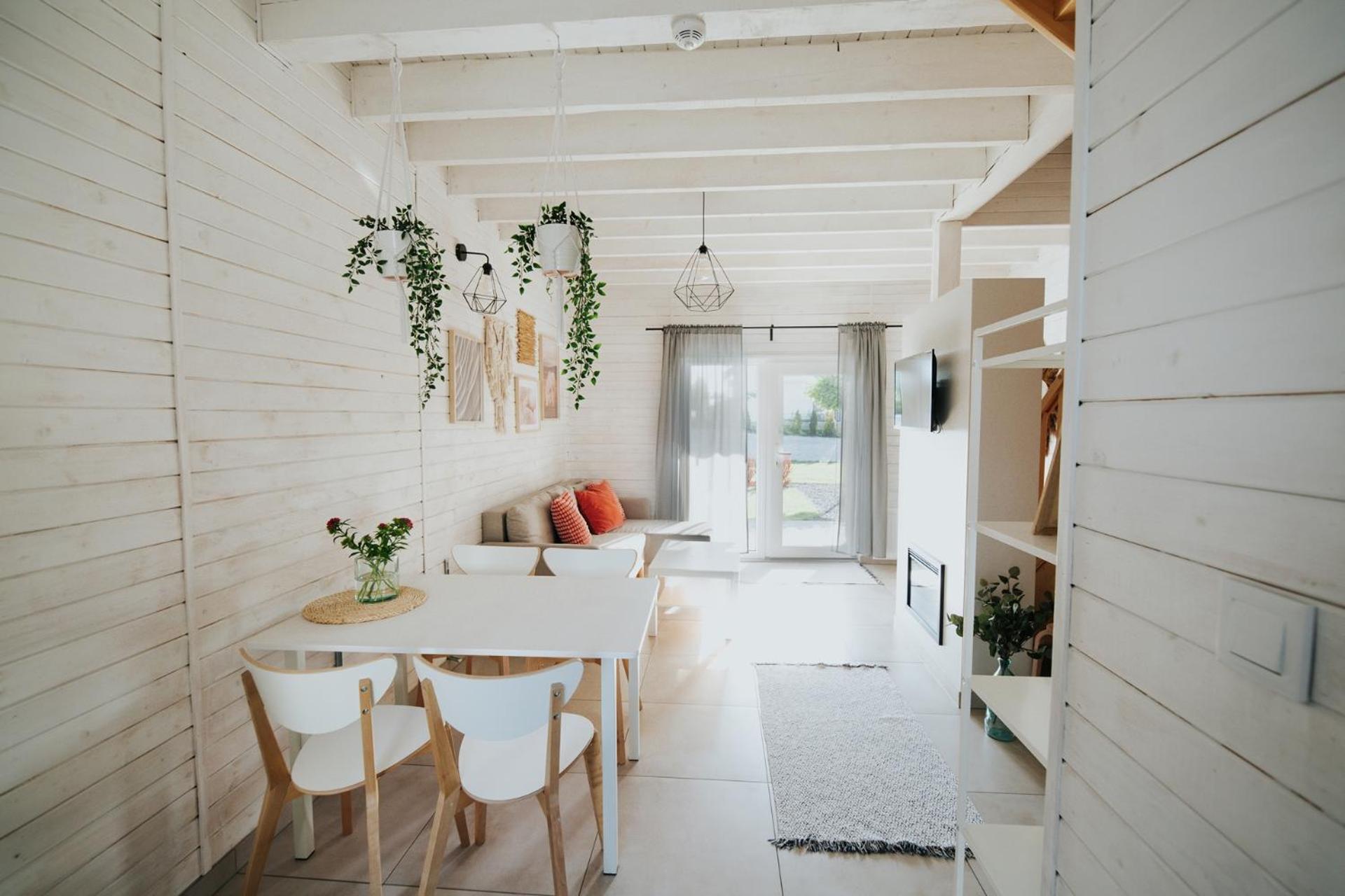 Two-Bedroom Apartment - Photo 19