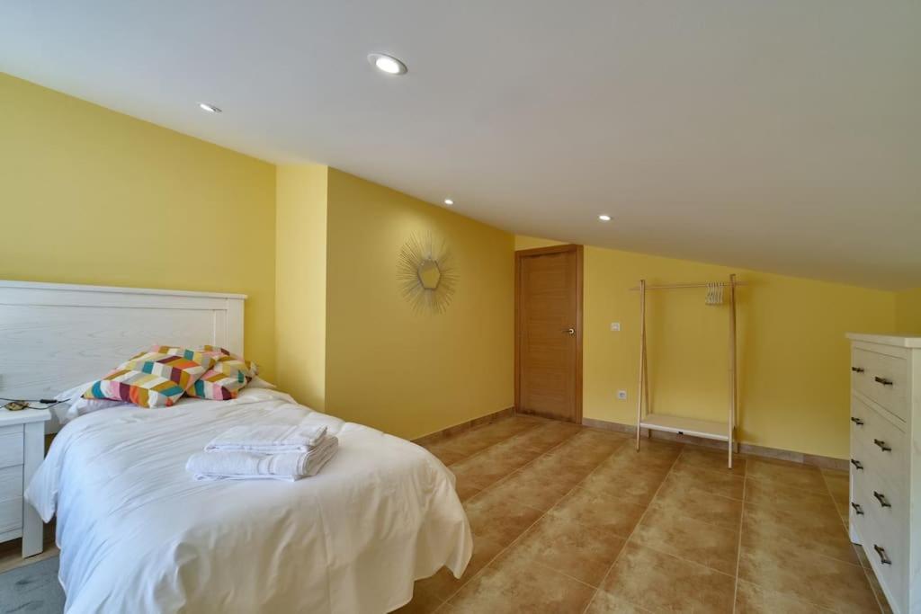 Casa de cinco habitaciones