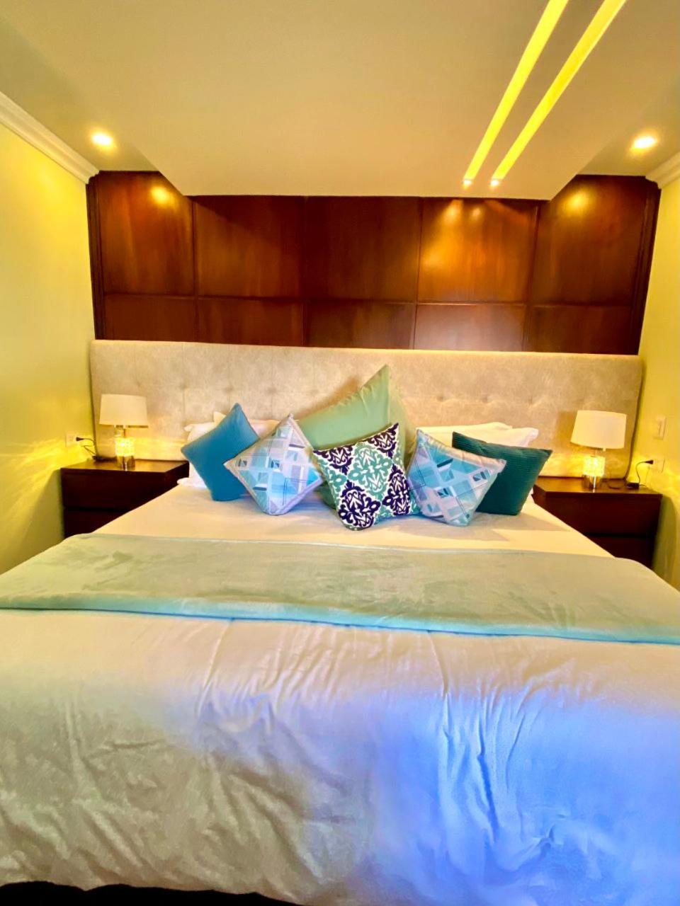 Deluxe Suite photo 1