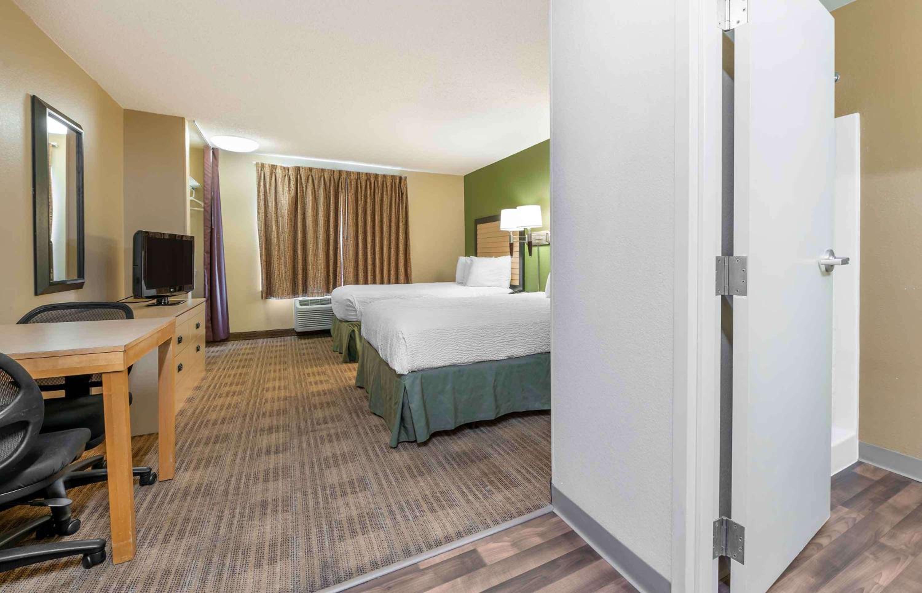Studio with 2 Double Beds - Non-Smoking - Photo 9