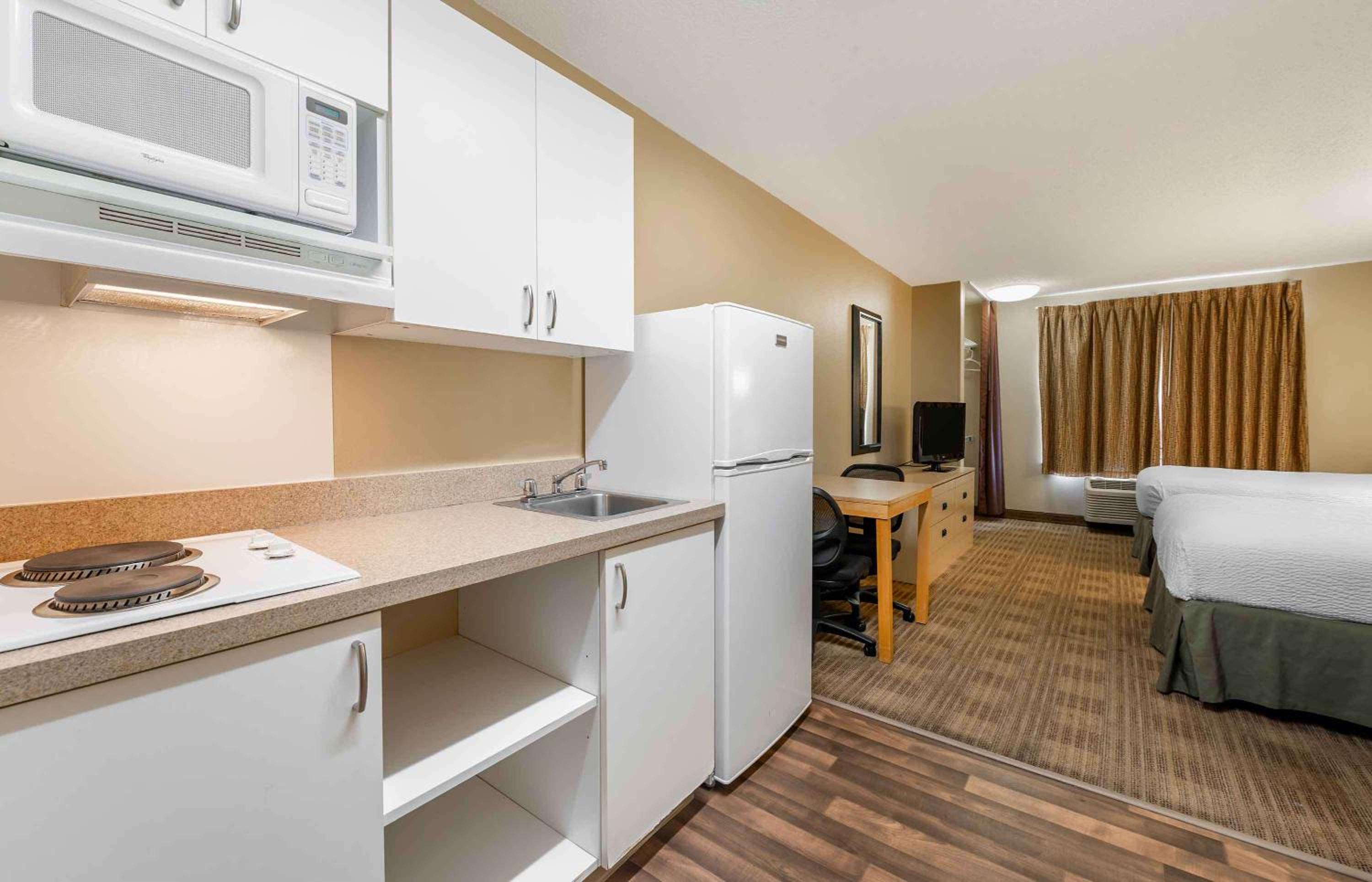 Studio with 2 Double Beds - Non-Smoking - Photo 7