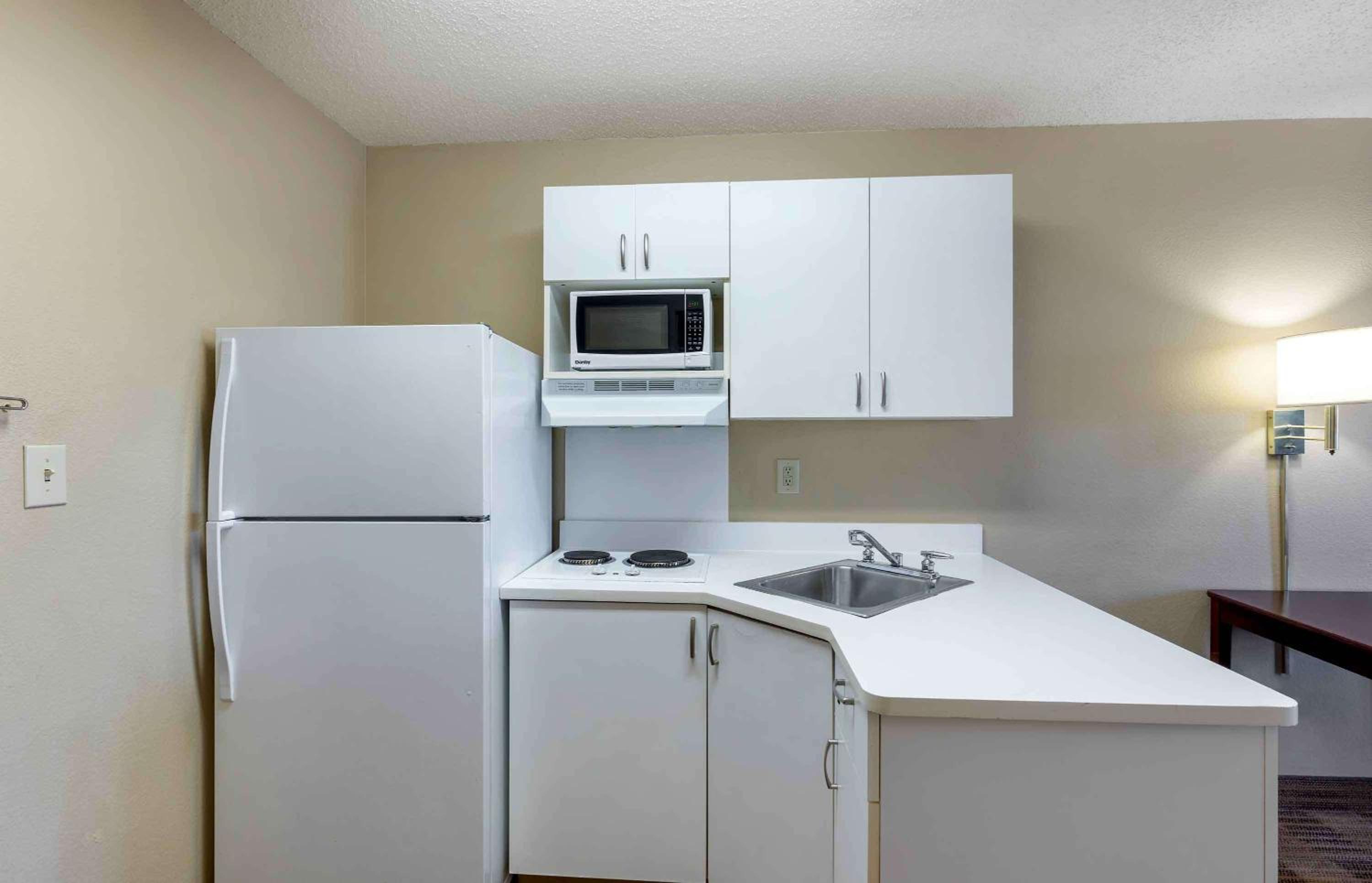 Studio with 2 Double Beds - Non-Smoking - Photo 4
