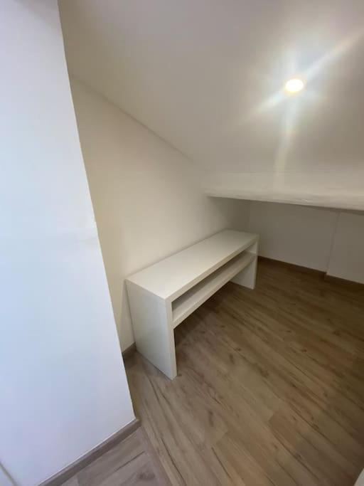 Three-Bedroom Apartment photo 2