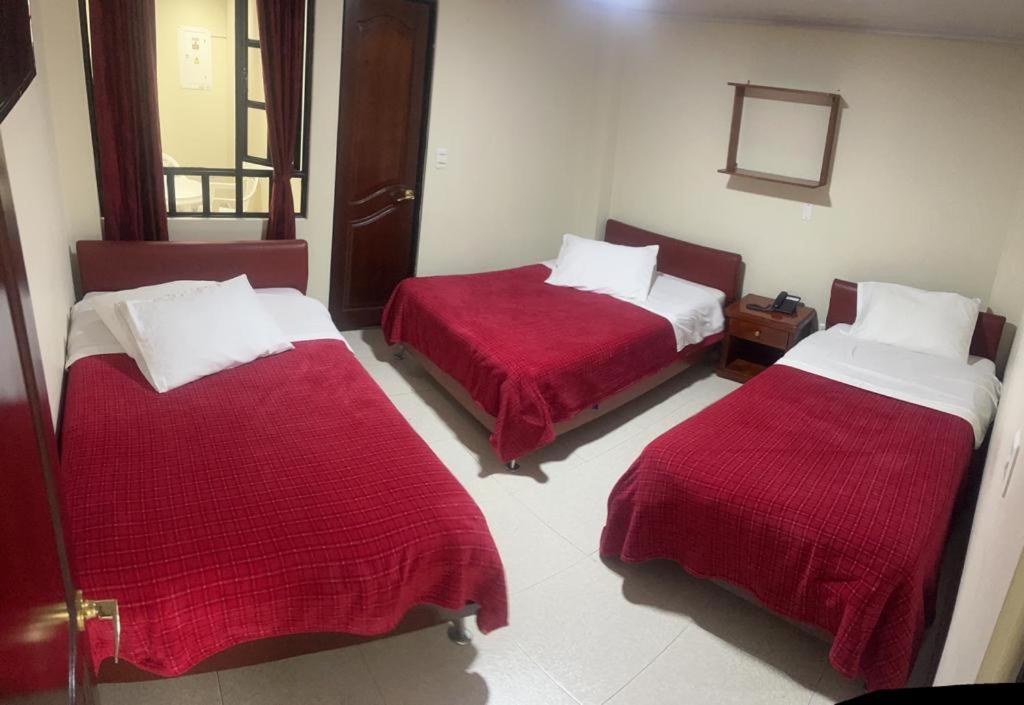 Standard Double Room with Two Double Beds photo 1