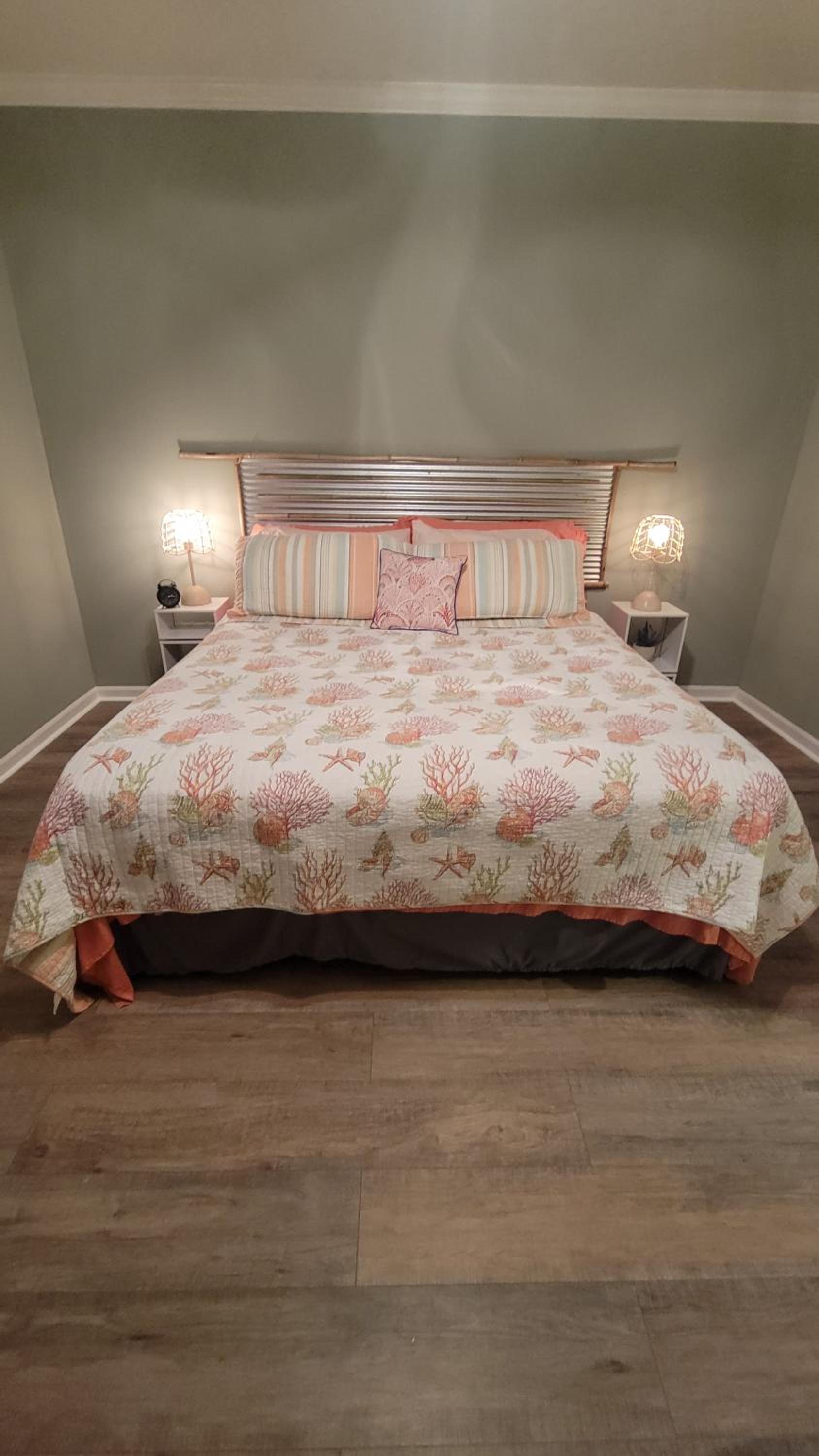Two-Bedroom House - Photo 44