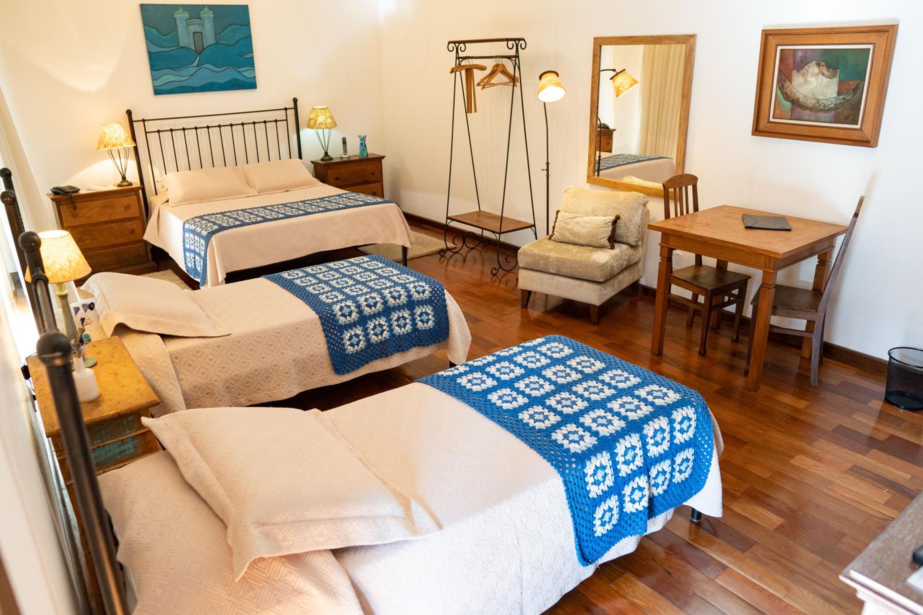 Master Superior Triple Room photo 3
