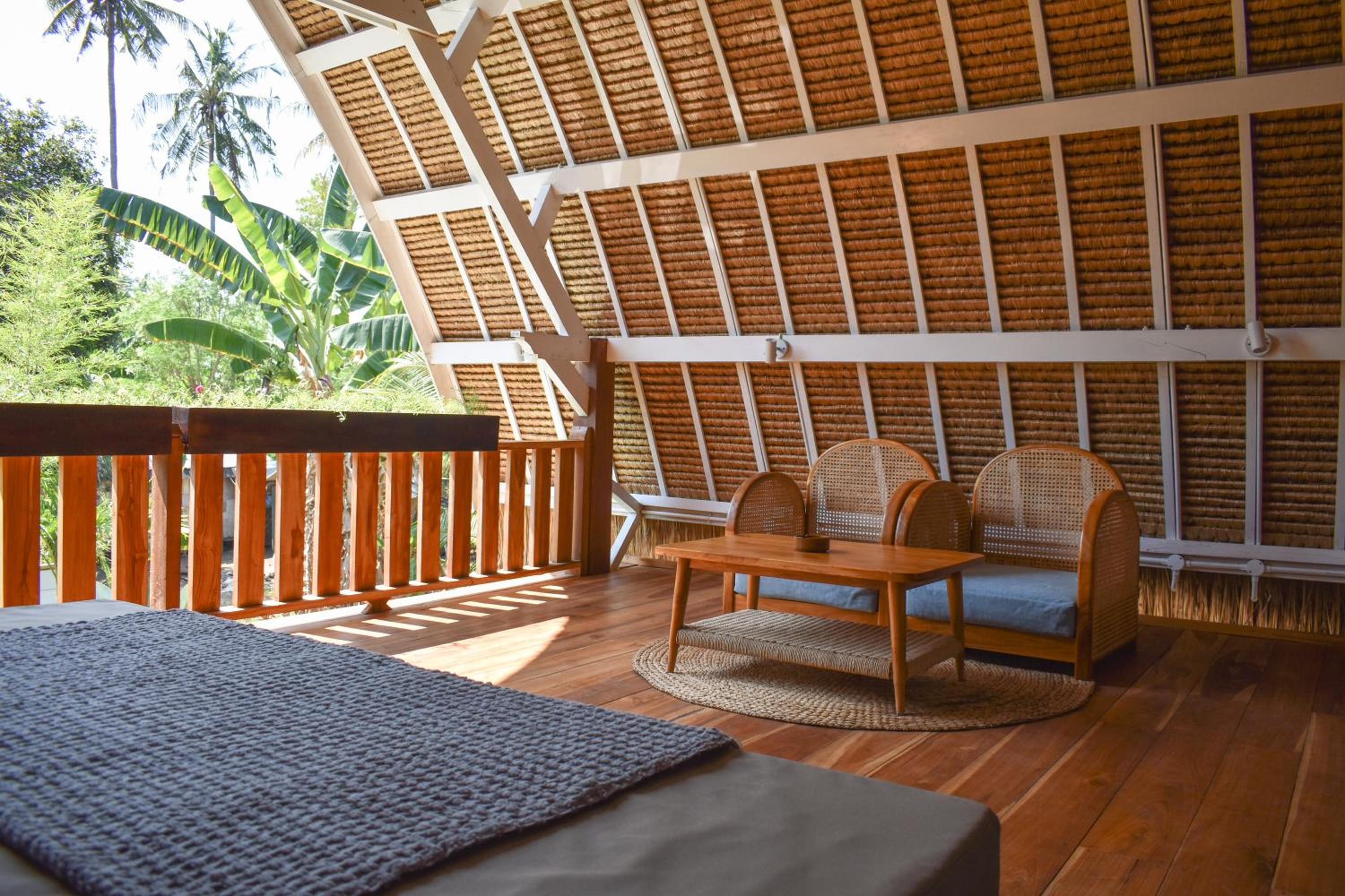 Villa With Private Pool - Photo 22