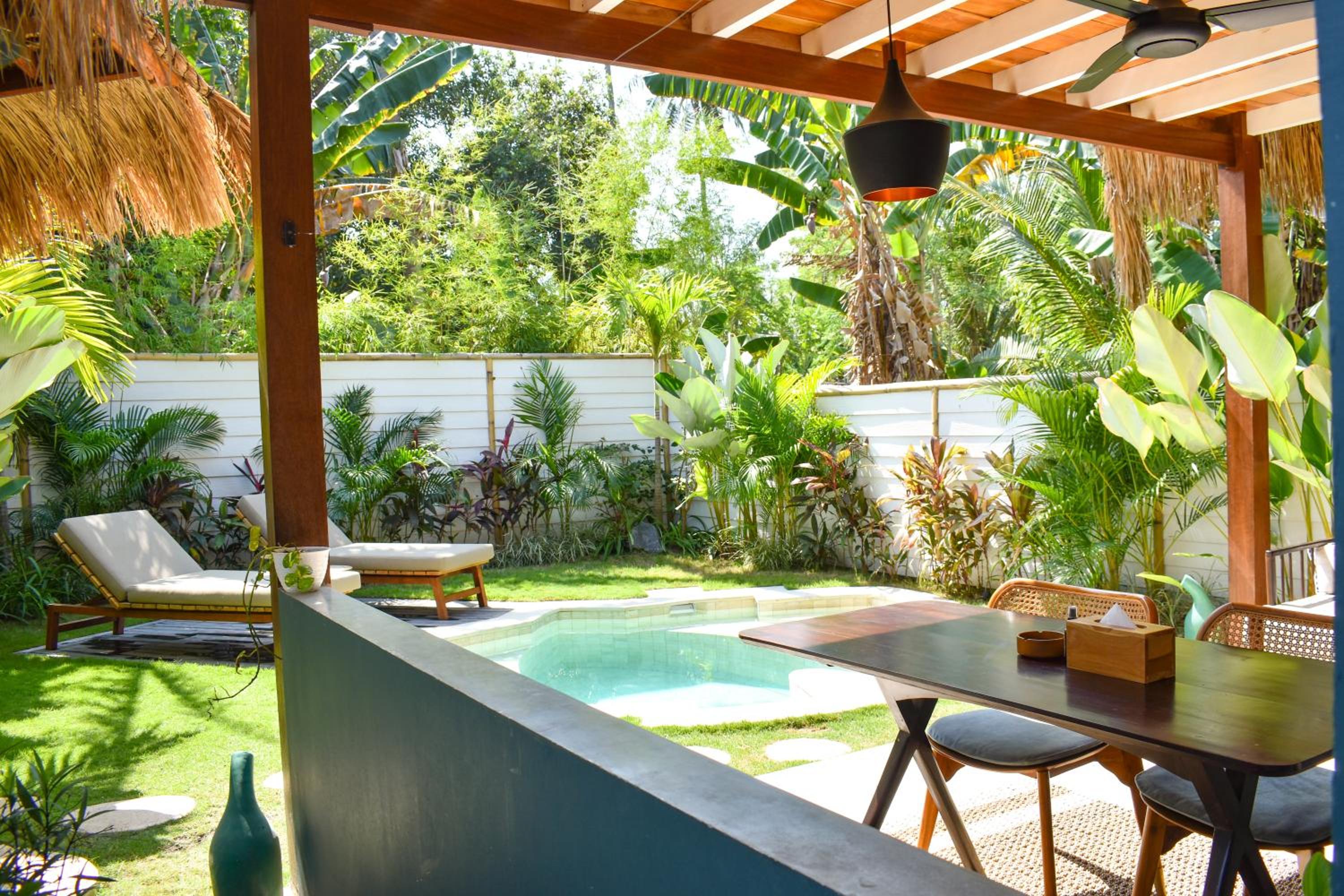 Villa With Private Pool - Photo 10