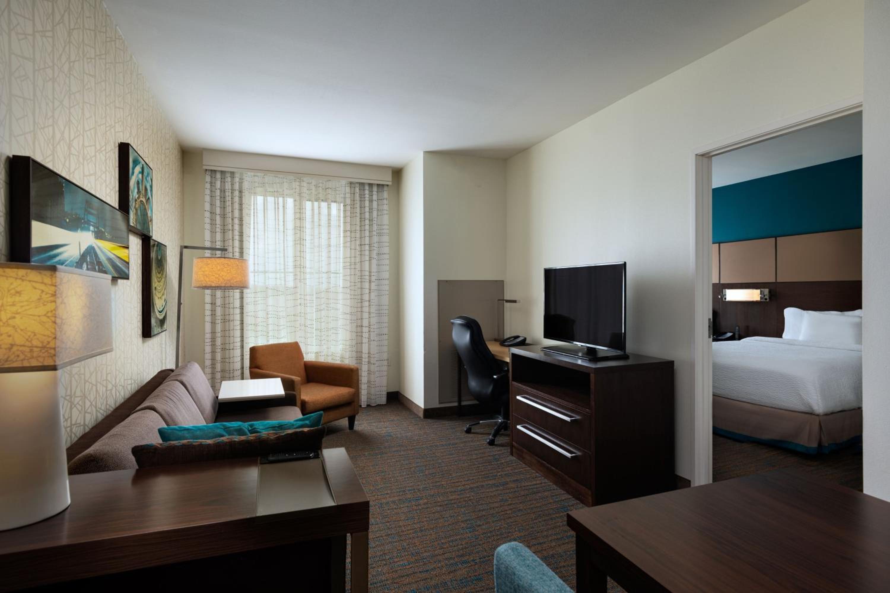 One-Bedroom Suite with Two Queen Beds photo 1