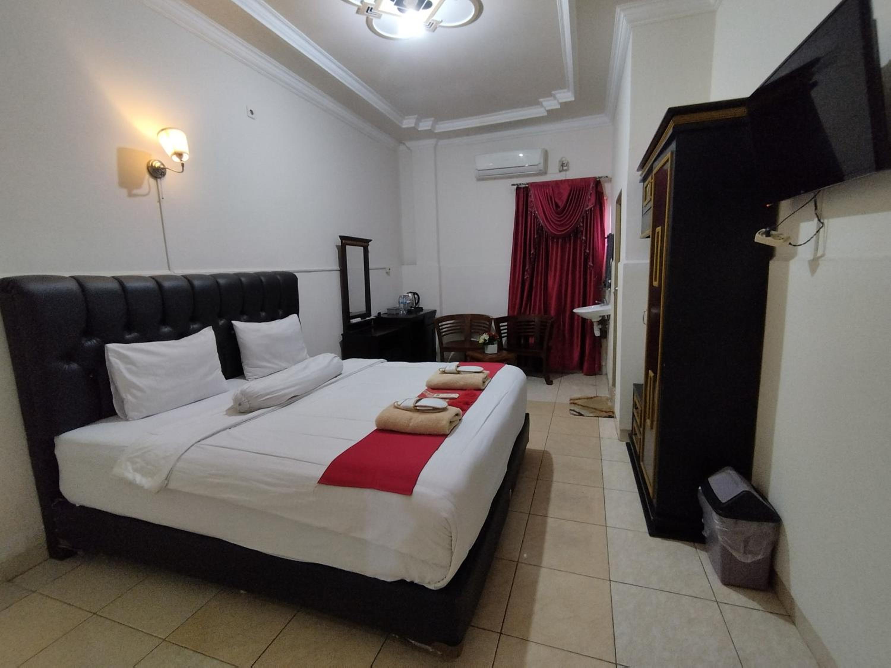 Budget Double Room photo 1