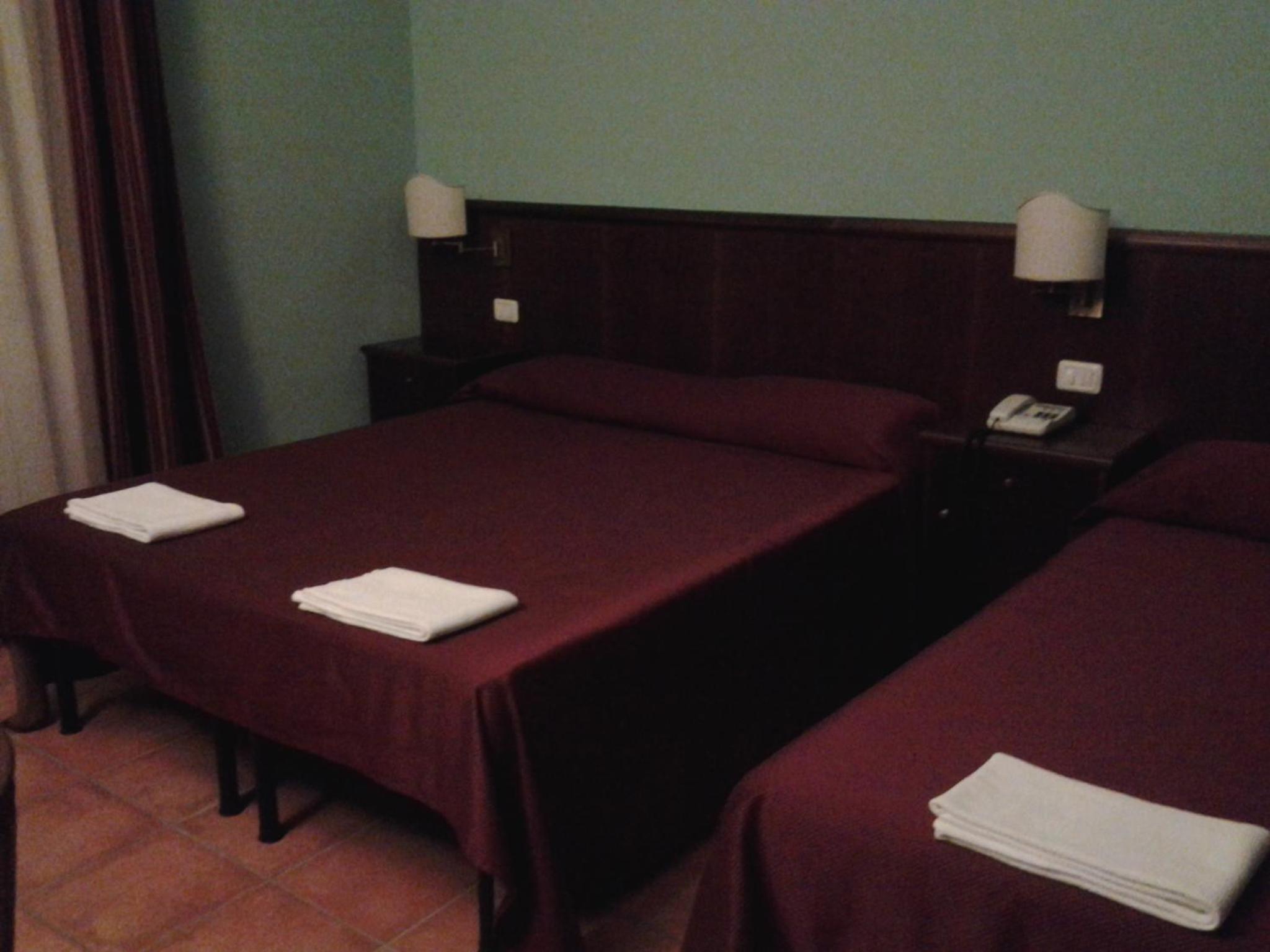 Double Room - Photo 1