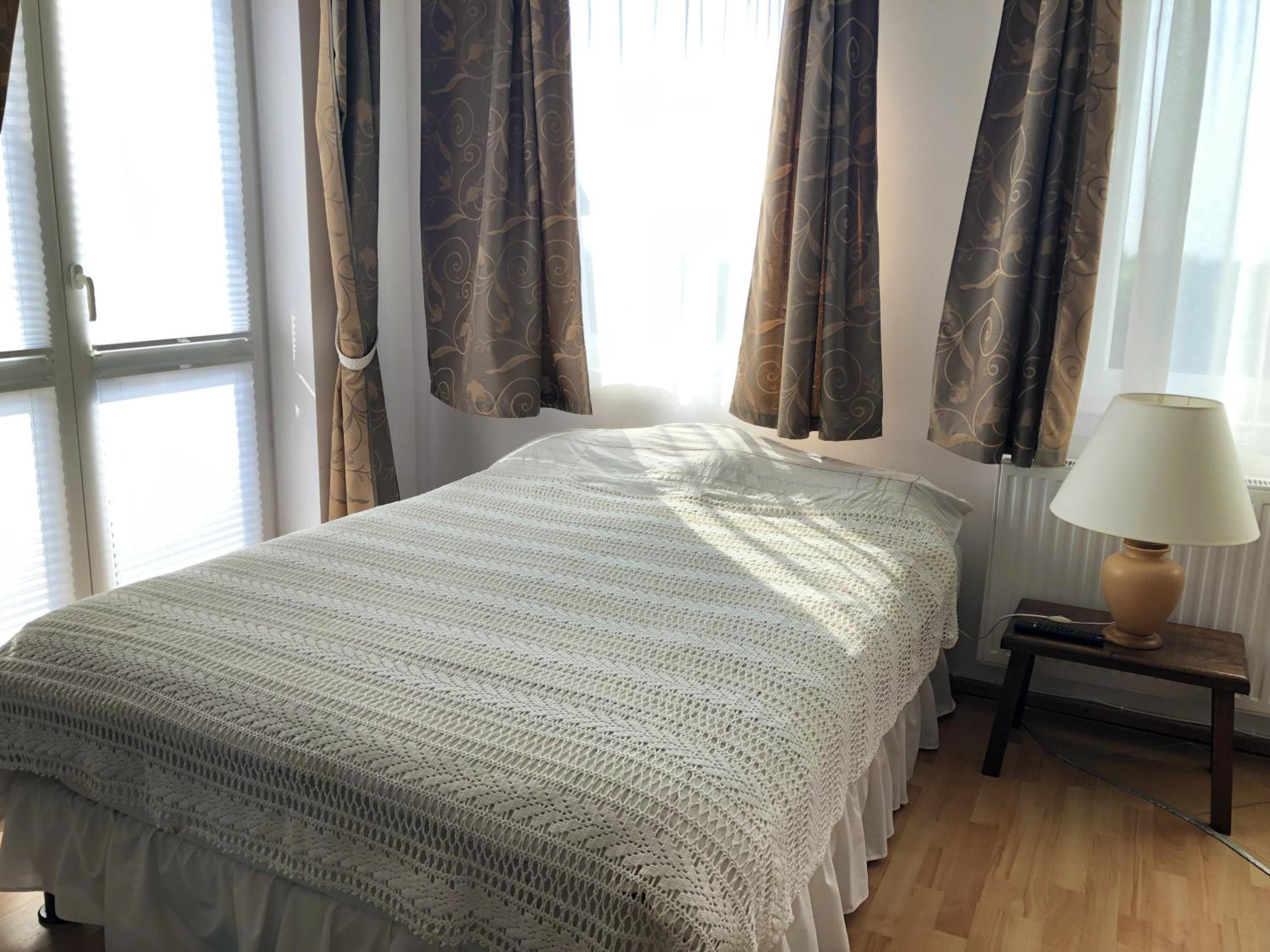 Apartment with Sea View - Photo 9