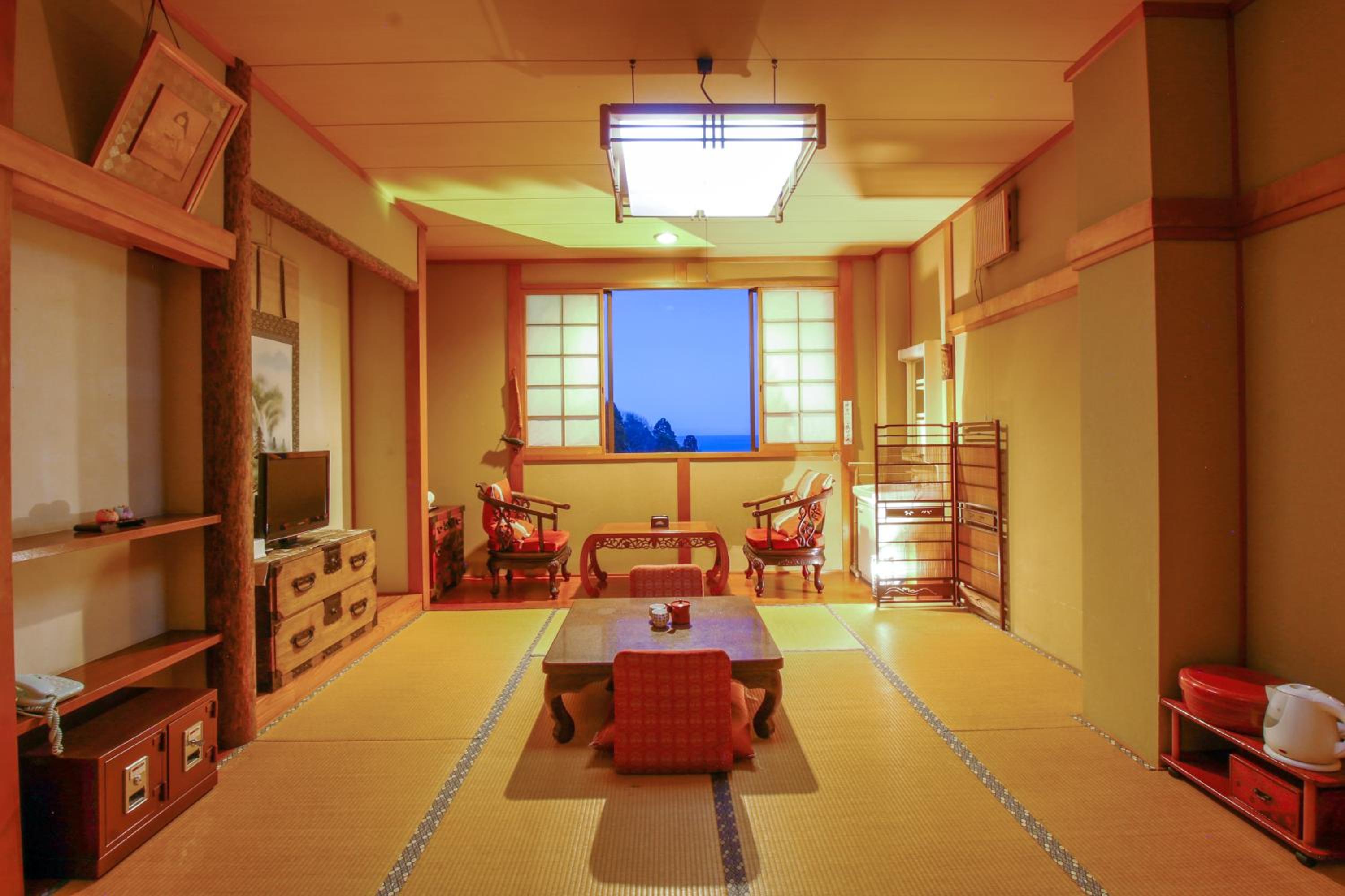 Japanese-Style Quadruple Room photo 1