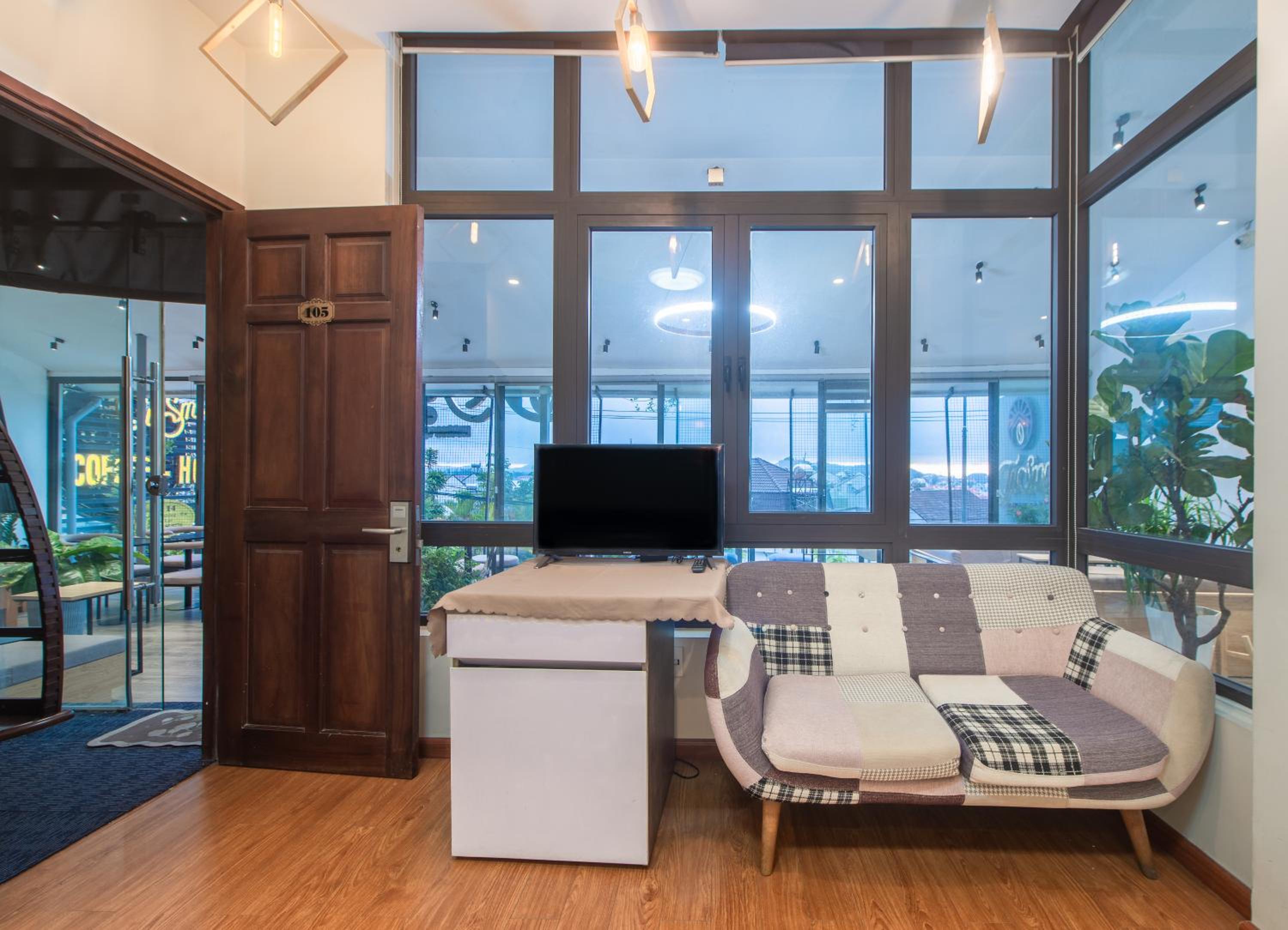 Quadruple Room with Terrace photo 2