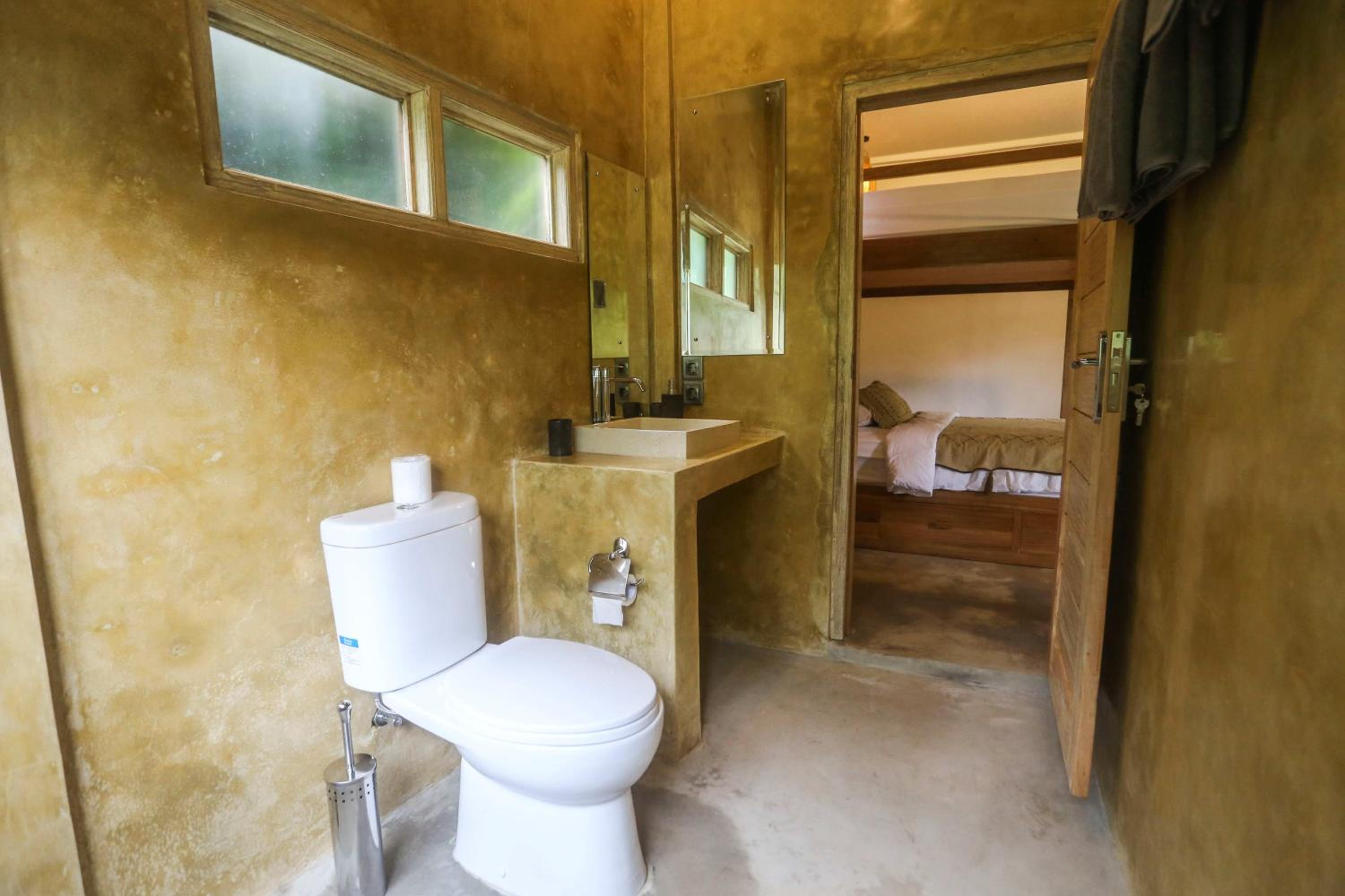 Twin Room - Photo 10
