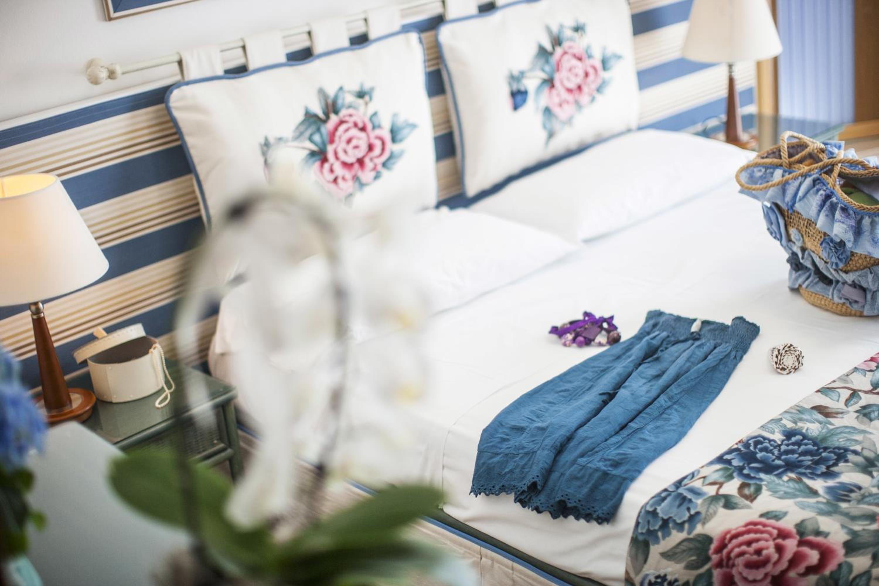 Double or Twin Room with Side Sea View