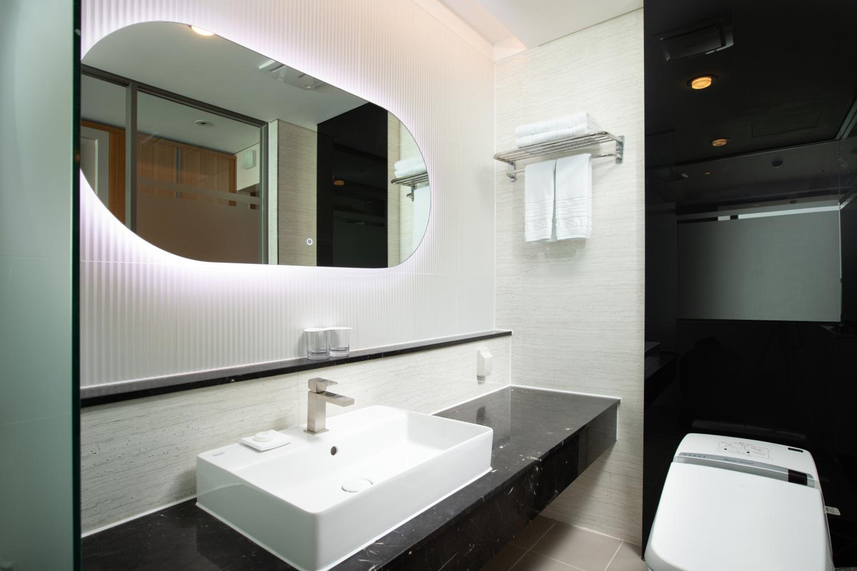 Double Room with Sea View photo 2