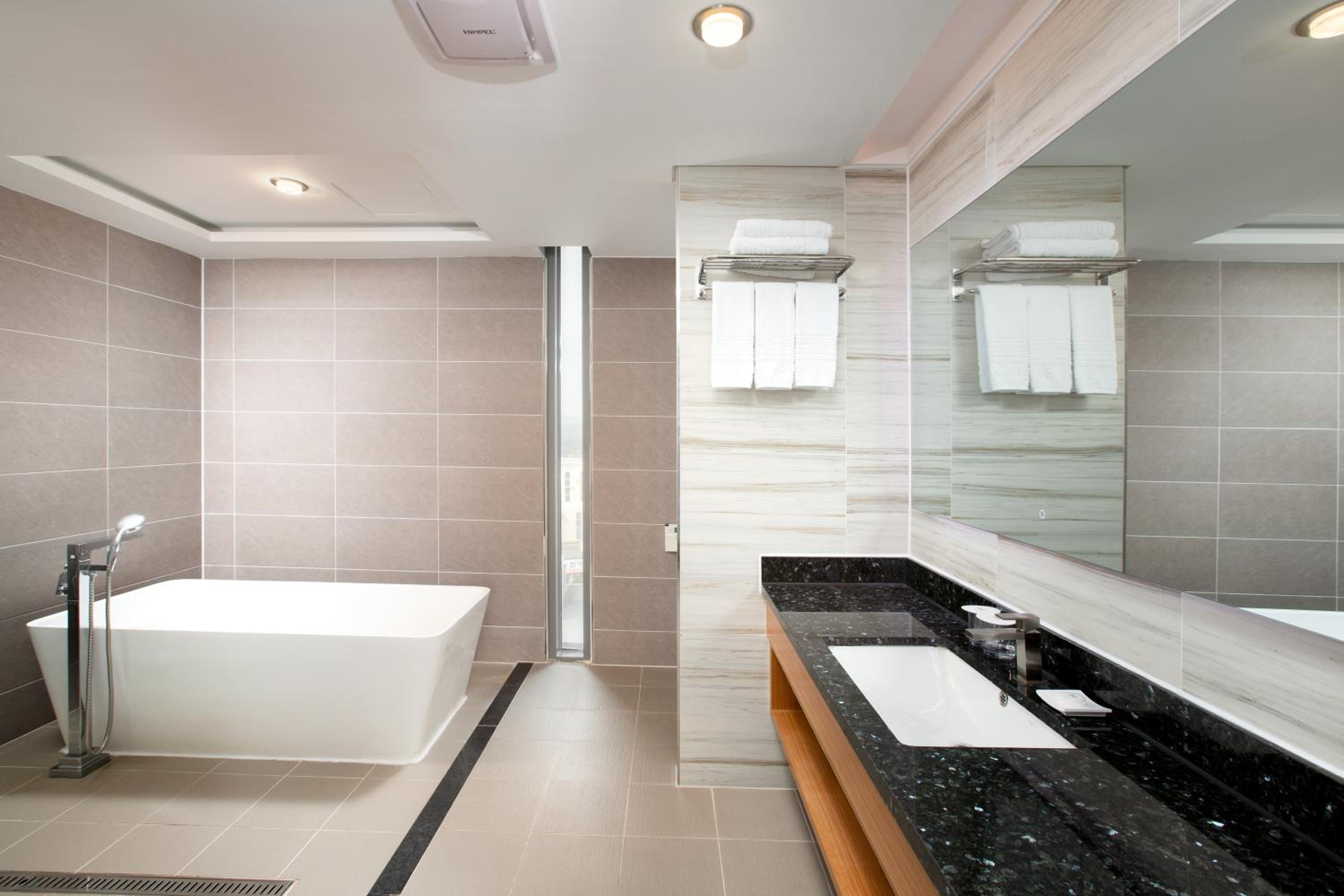 Family Suite photo 2