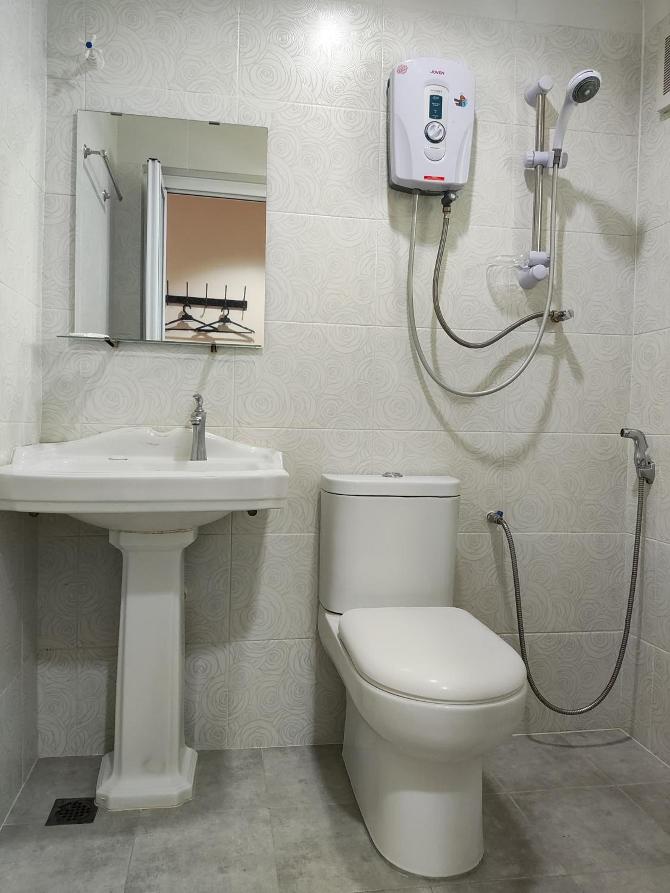 Deluxe King Room photo 3