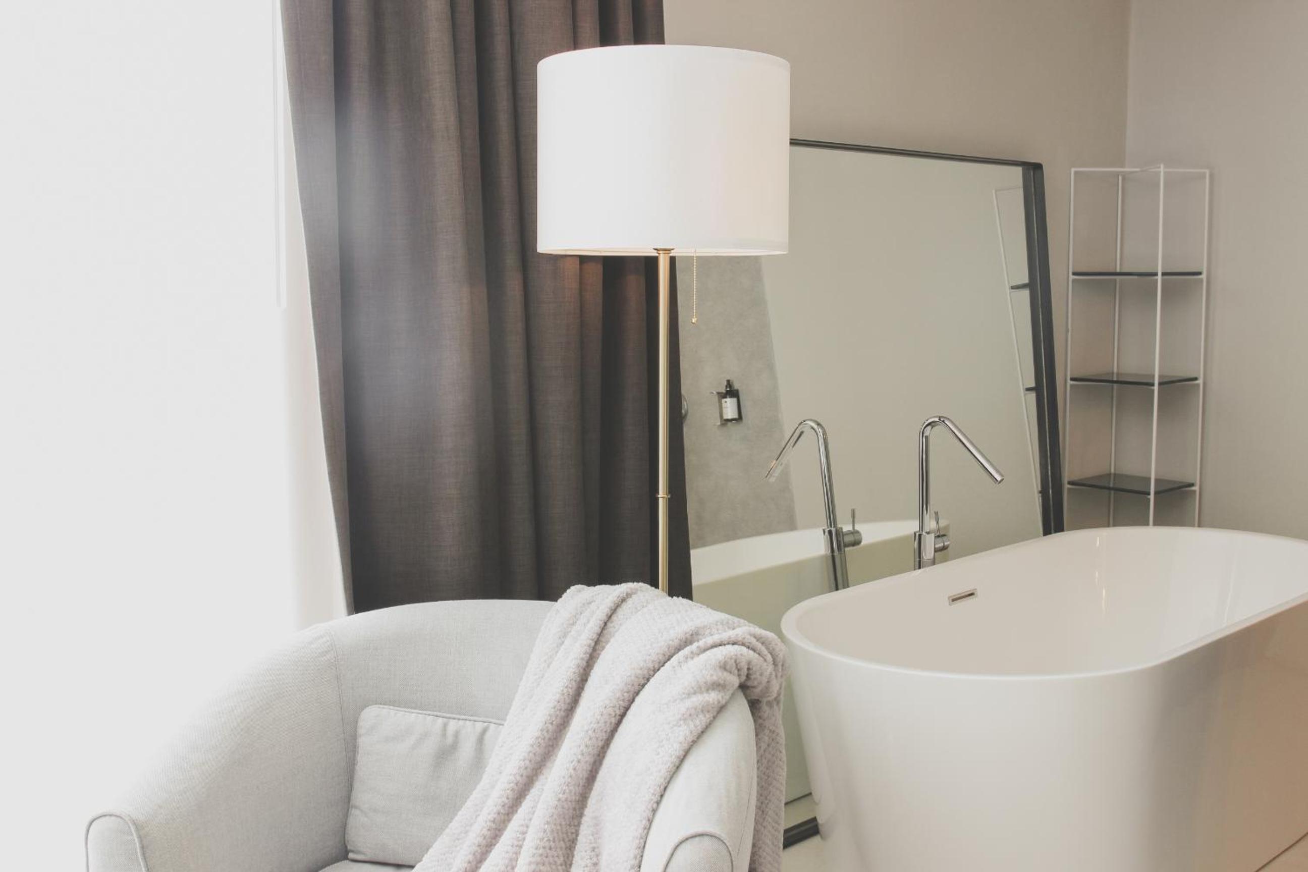 Deluxe Quadruple Room - Photo 4