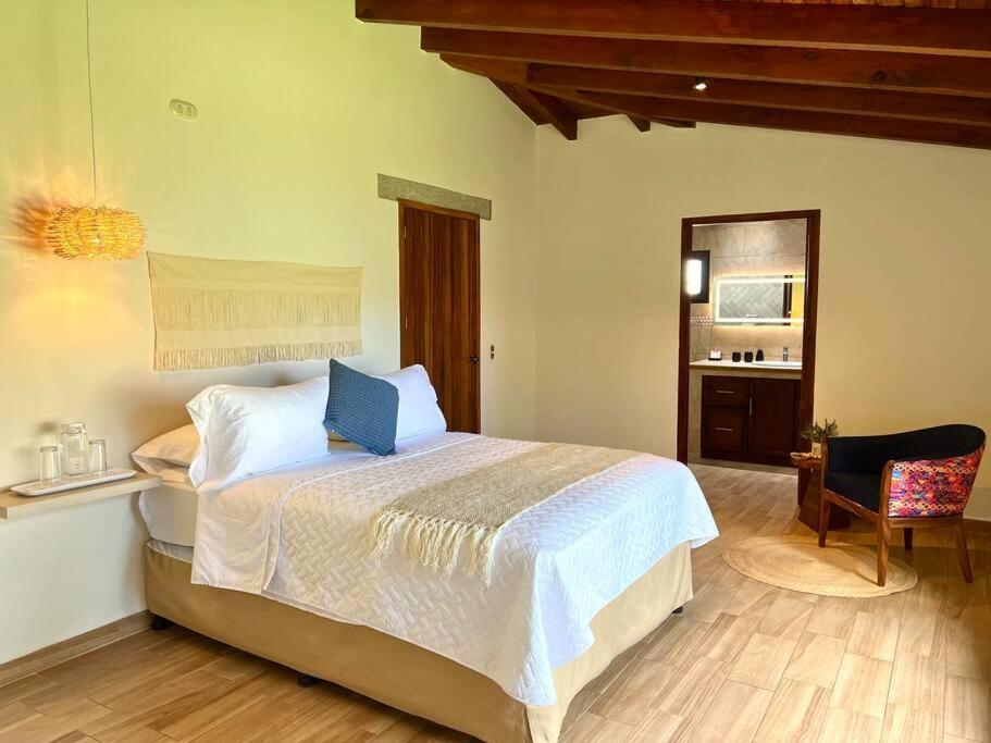 Three-Bedroom Villa photo 1