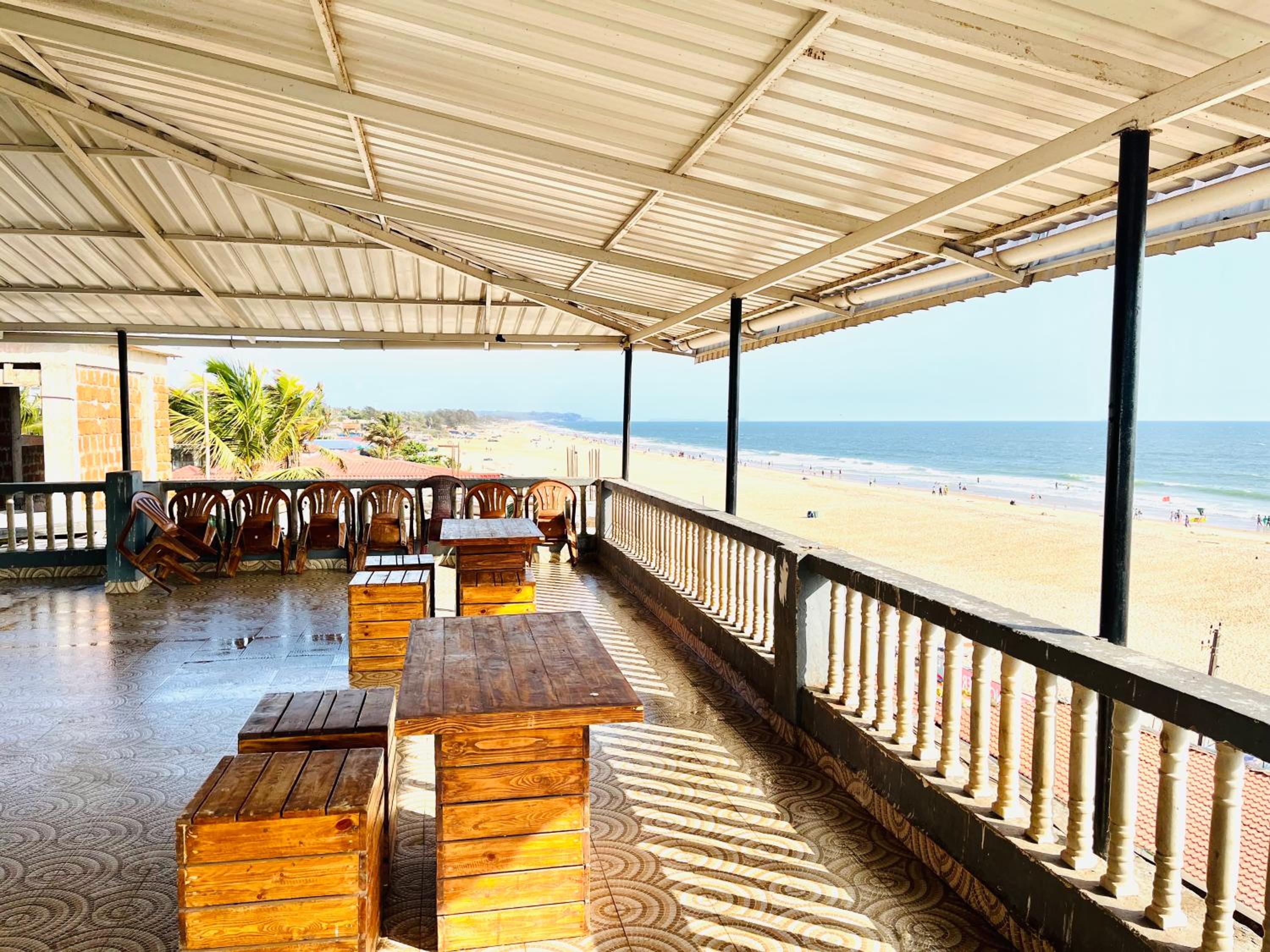 Deluxe Double Room with Sea View photo 3