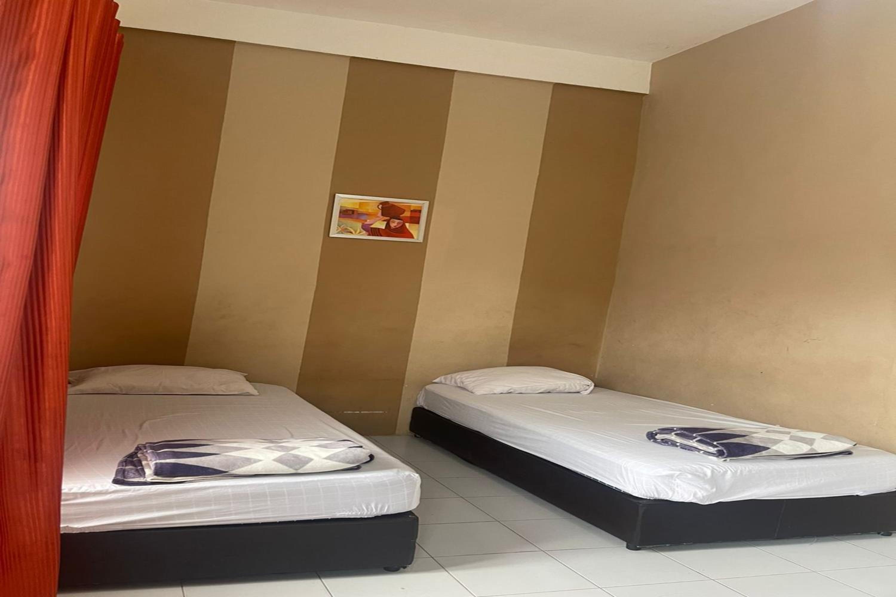 Delxue Twin Room - Photo 8