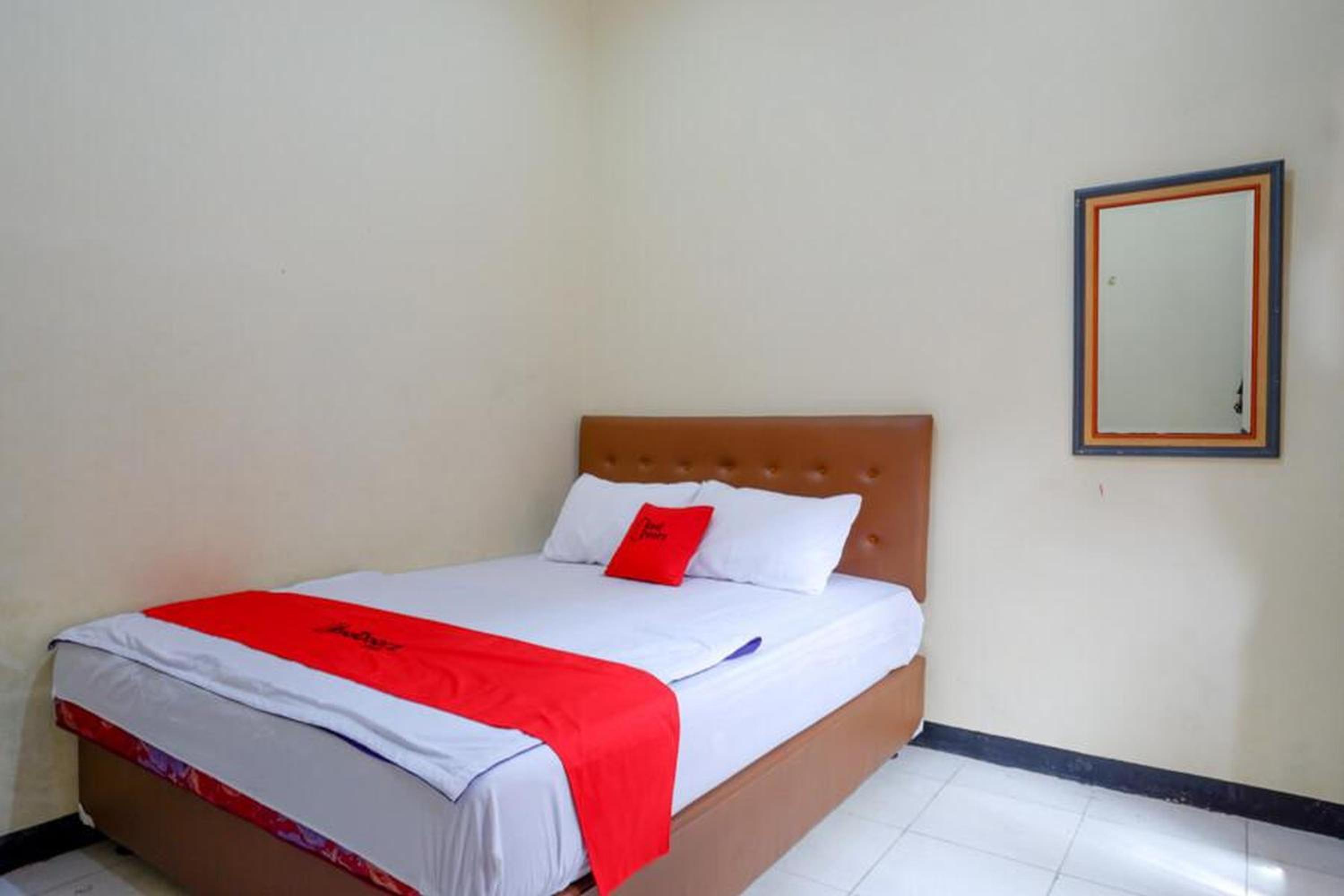 Double Room - Photo 8