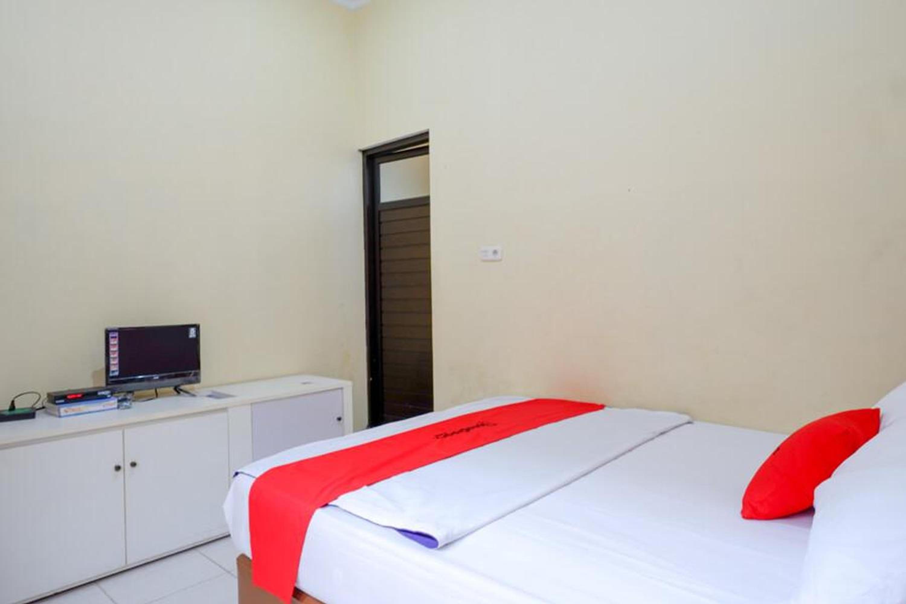 Double Room - Photo 6
