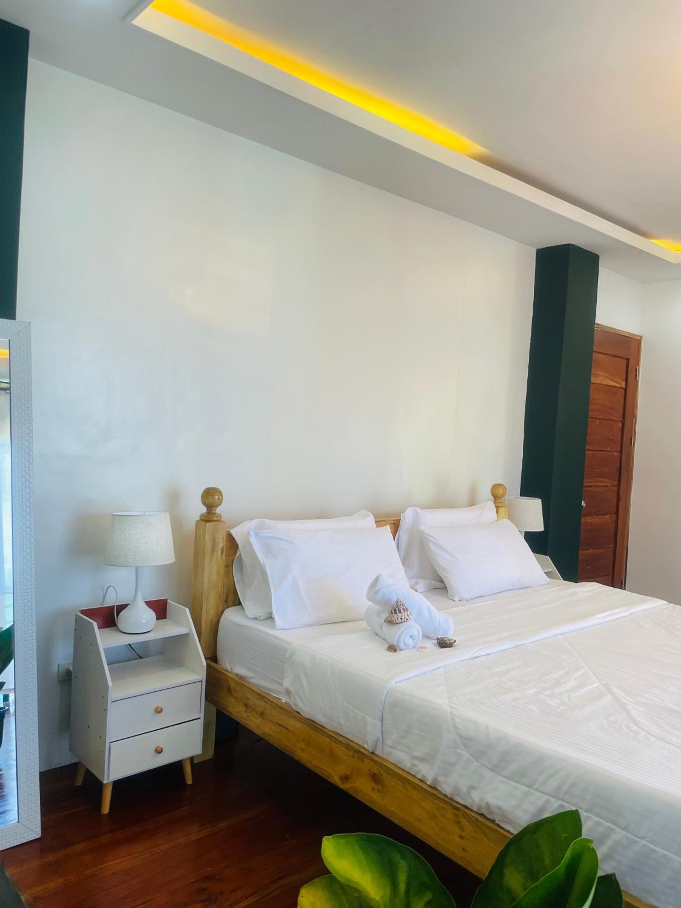 Quadruple Room with Balcony photo 2