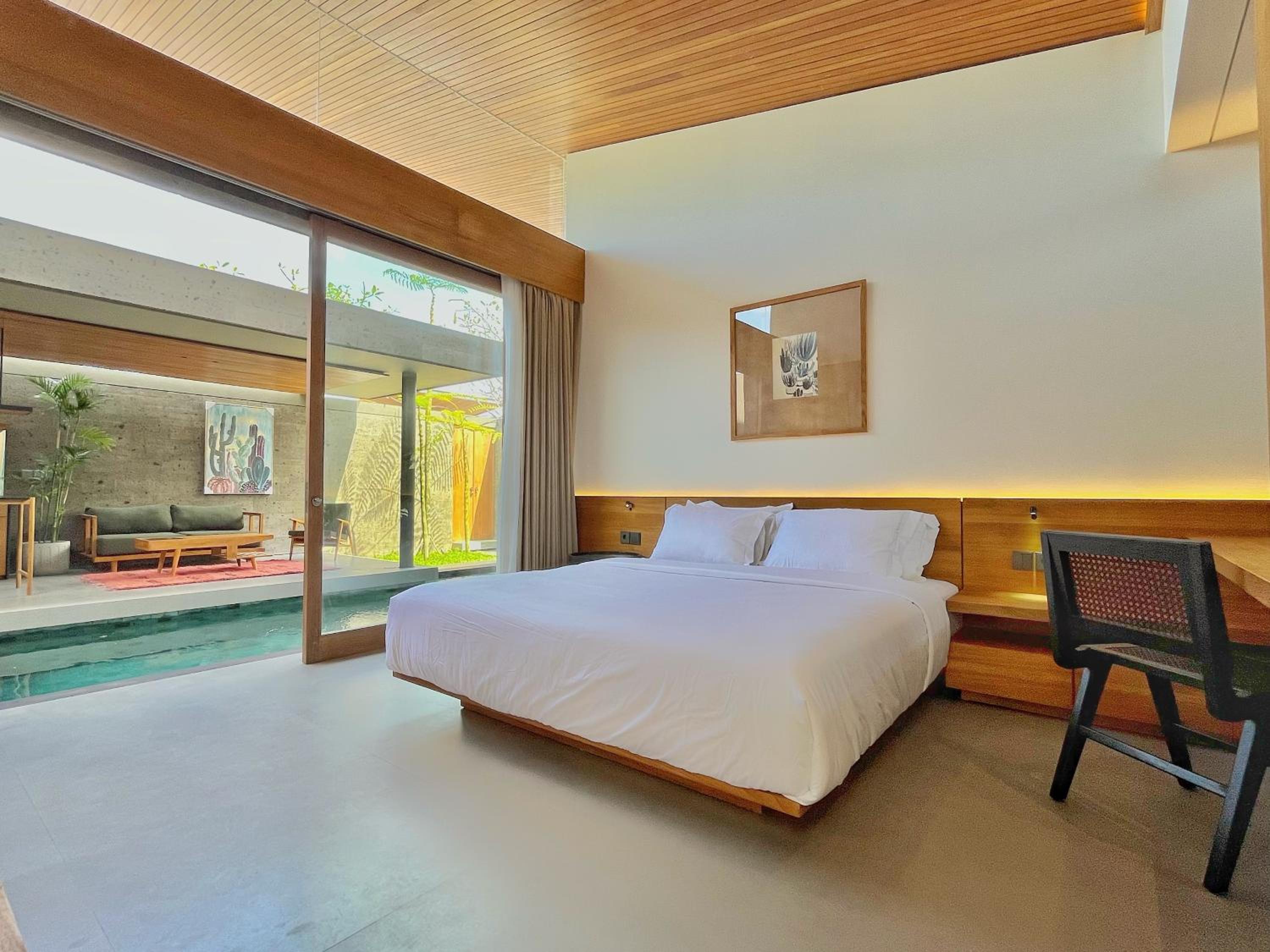 Two-Bedroom Villa - Photo 15