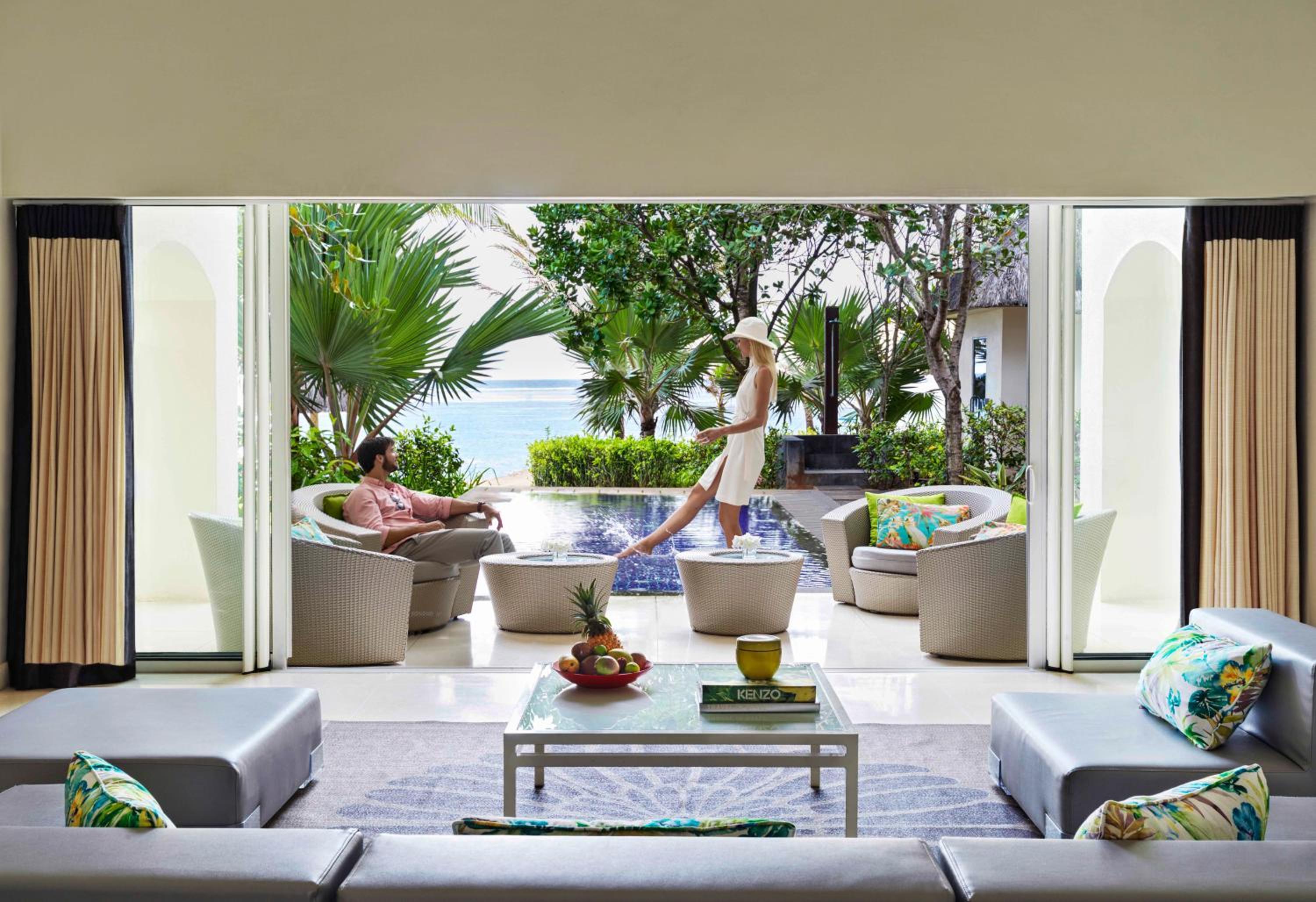 SO Two-Bedroom VIP Beach Villa with Living Room, Private Garden and Private Pool - Beach Front - Photo 10