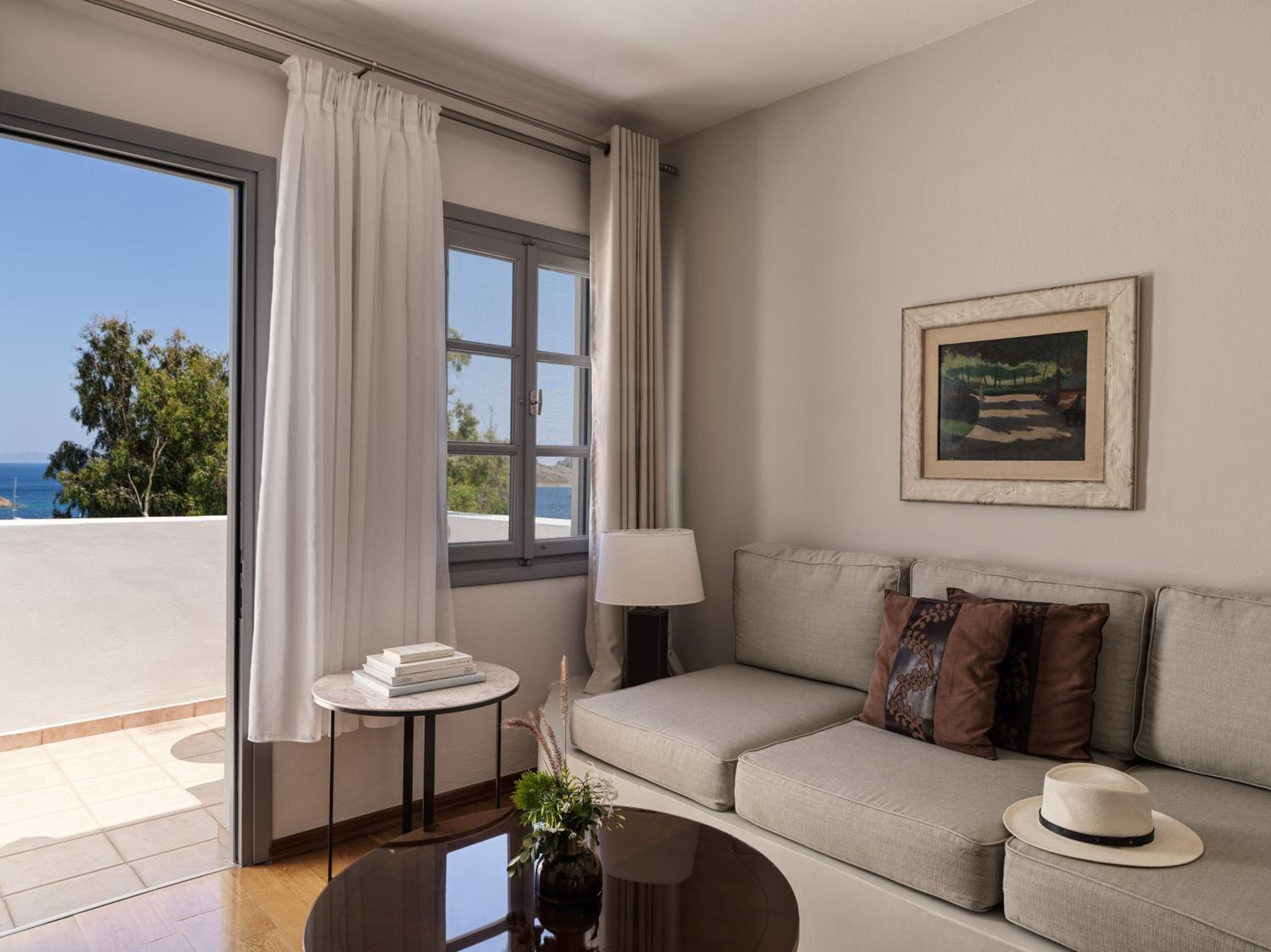 Suite with Sea View for 2