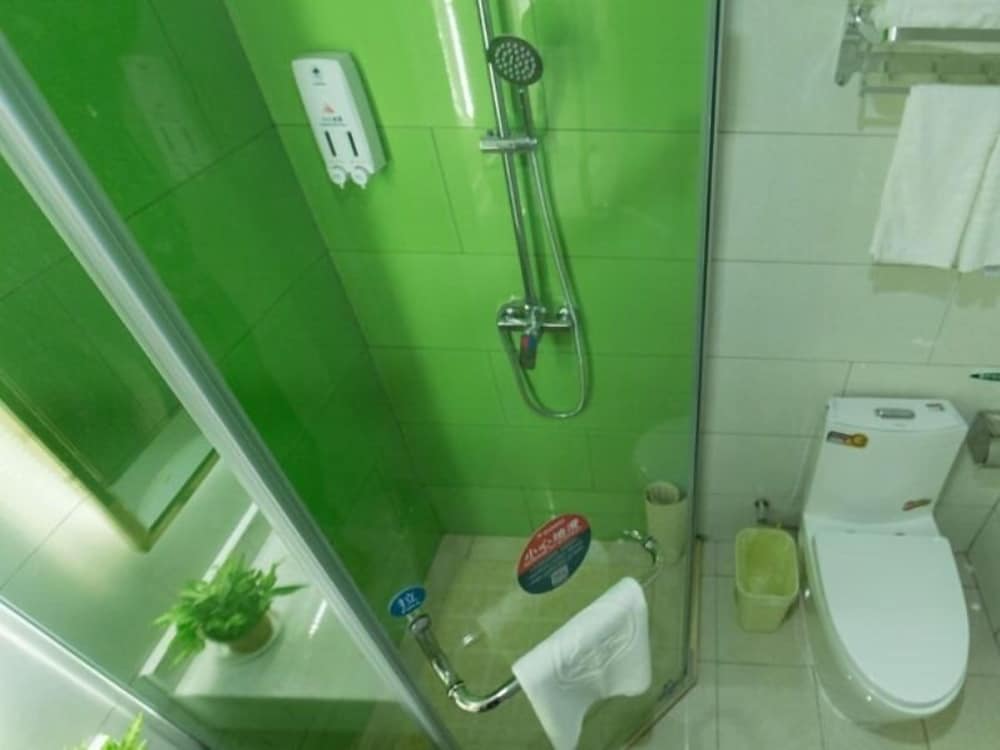 Family Room photo 3