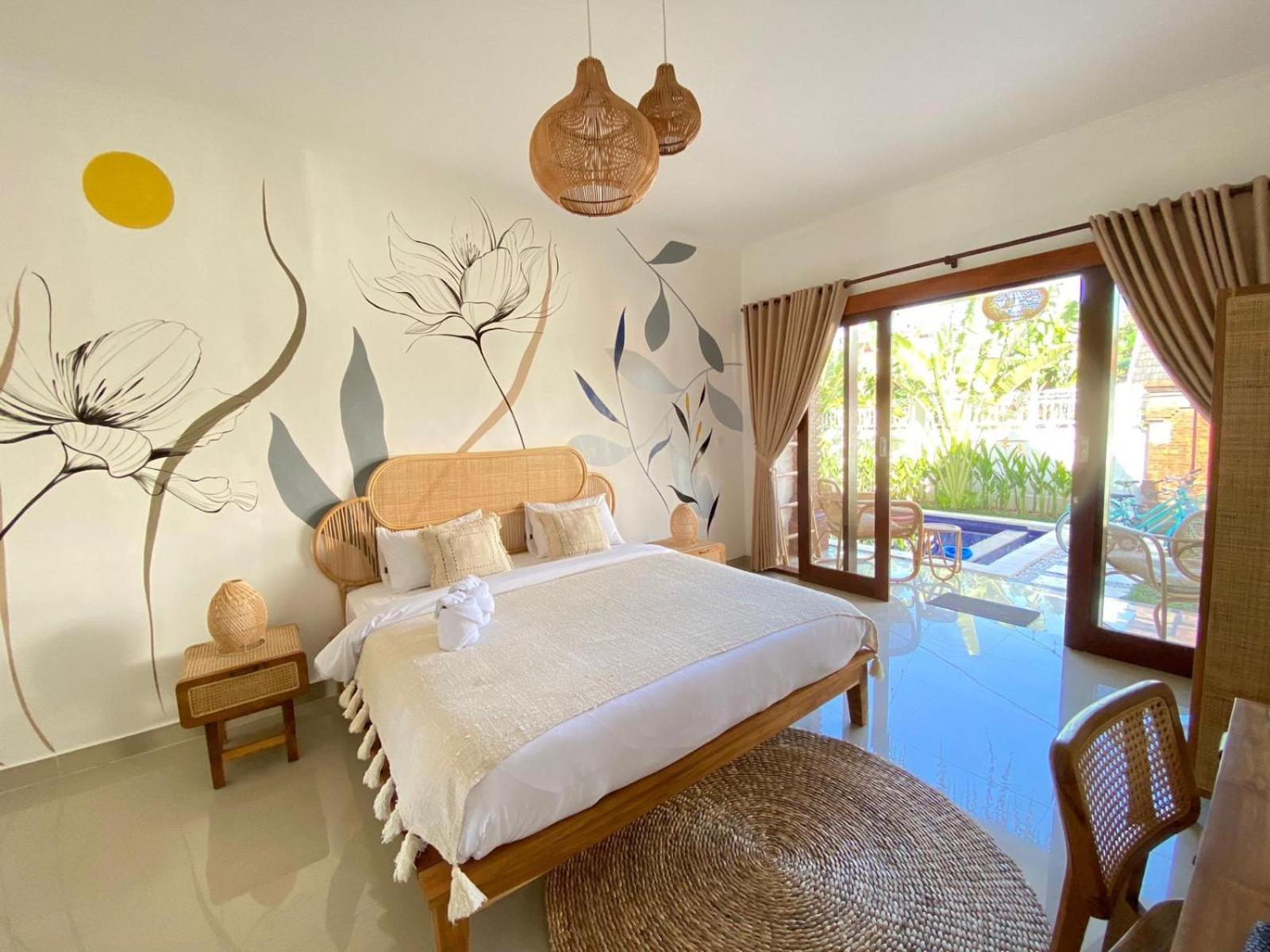 King Room with Pool View photo 3