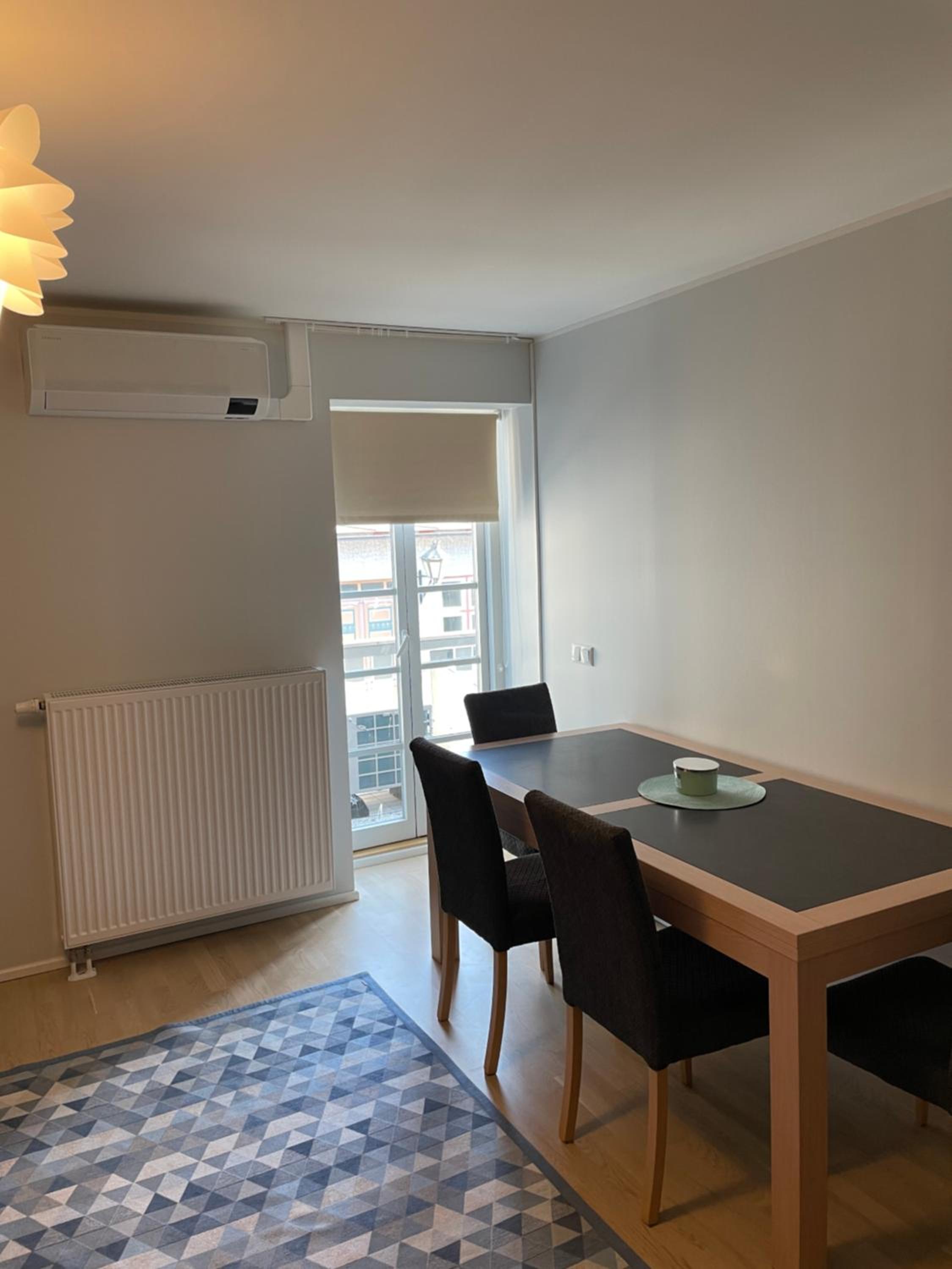 One-Bedroom Apartment - Photo 9