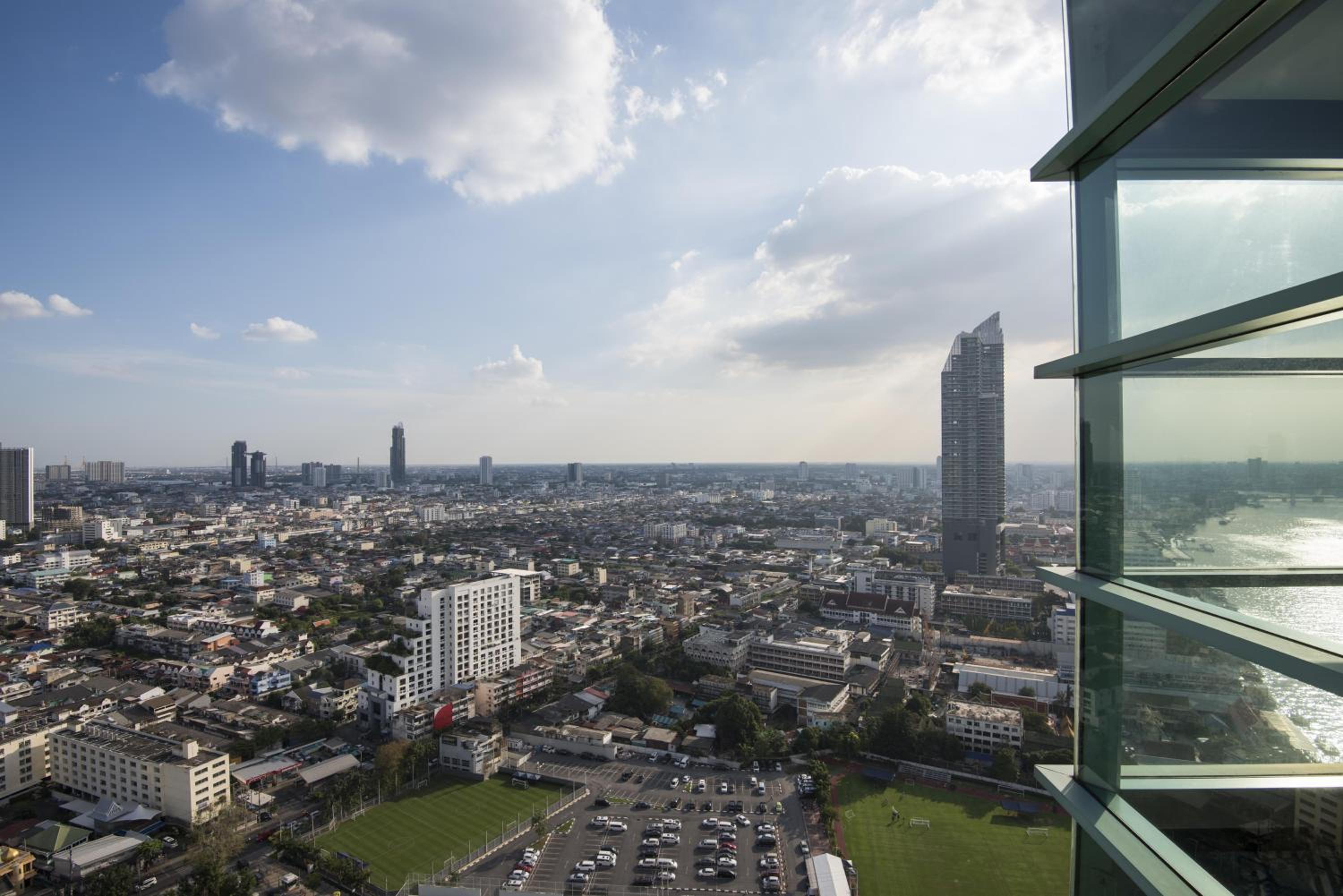 Two Bedroom Club Suite City View