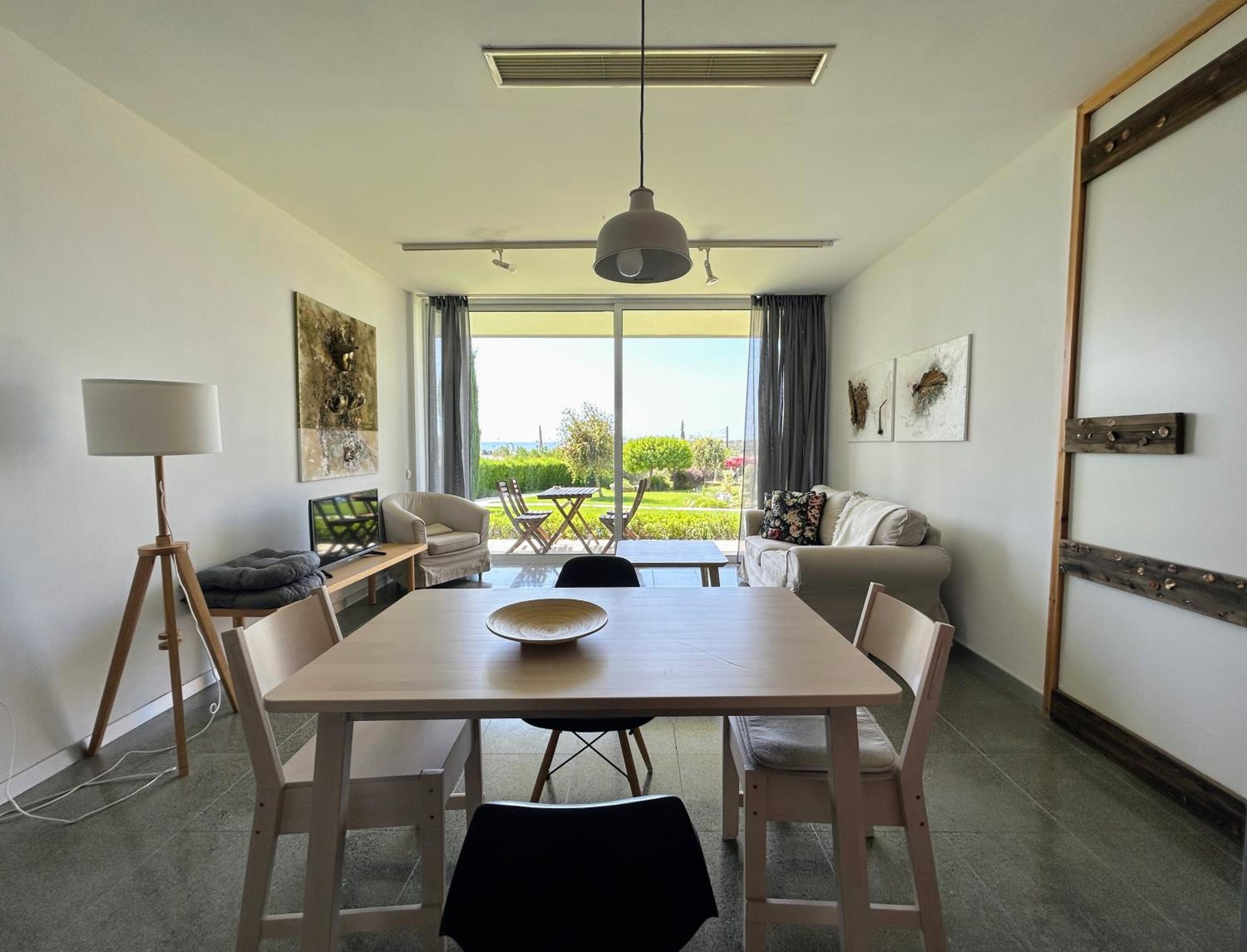 Apartment with Garden View - Photo 9