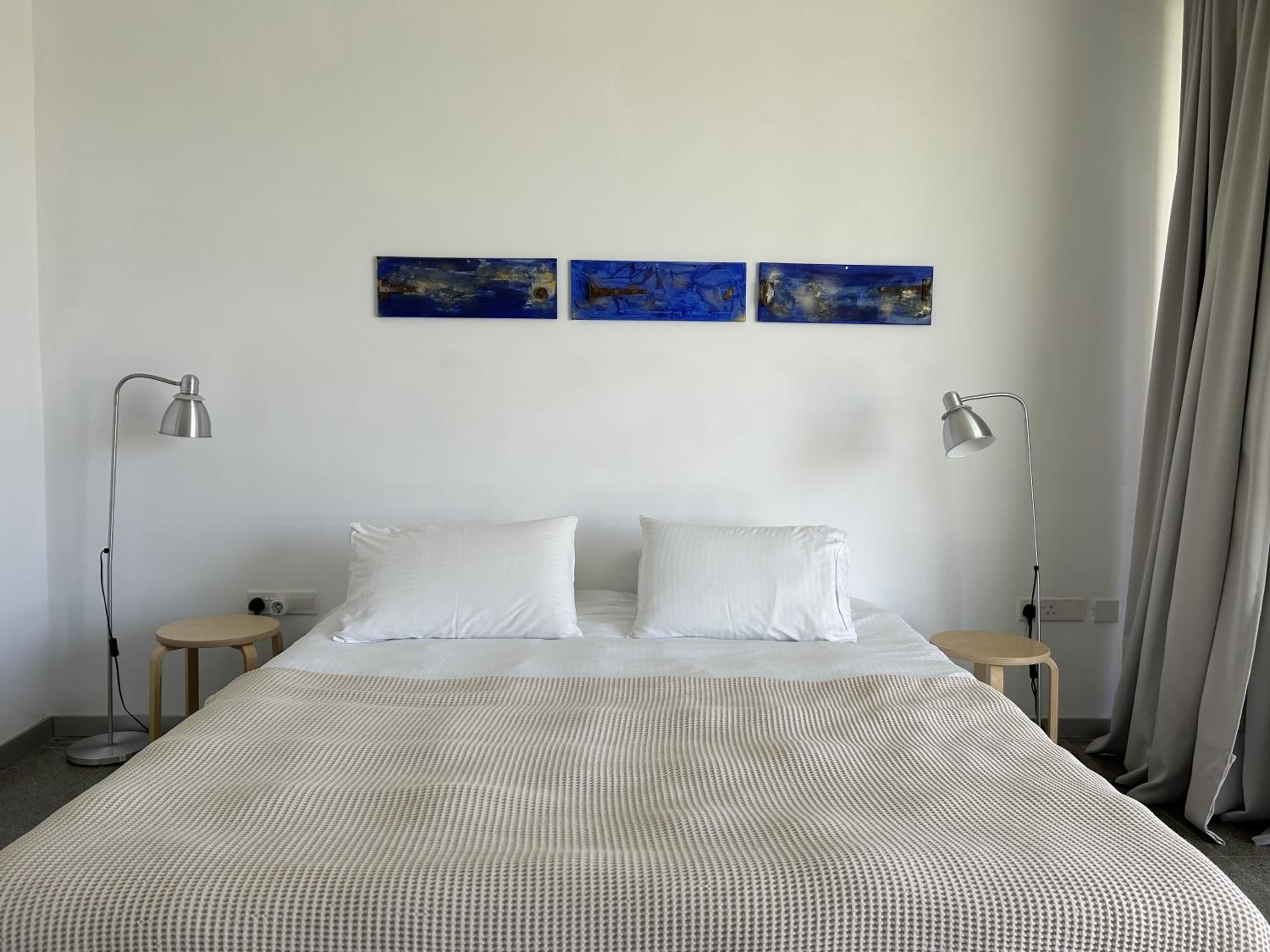 Apartment with Garden View - Photo 8