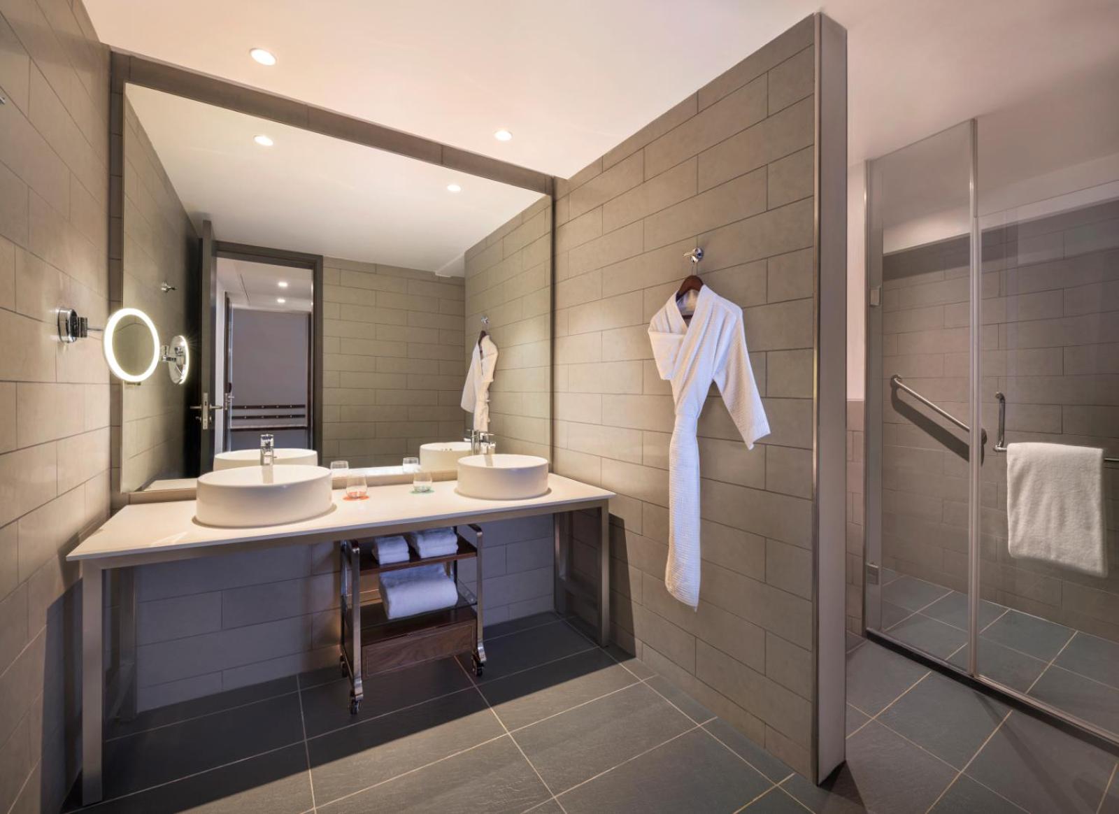 Junior Suite - Complimentary Beer on Arrival, Coffee once per room per stay @ Longitude 73, One Scoop of Ice Cream once a stay, Access to Museum of Goa, Comp Bicycle available photo 2