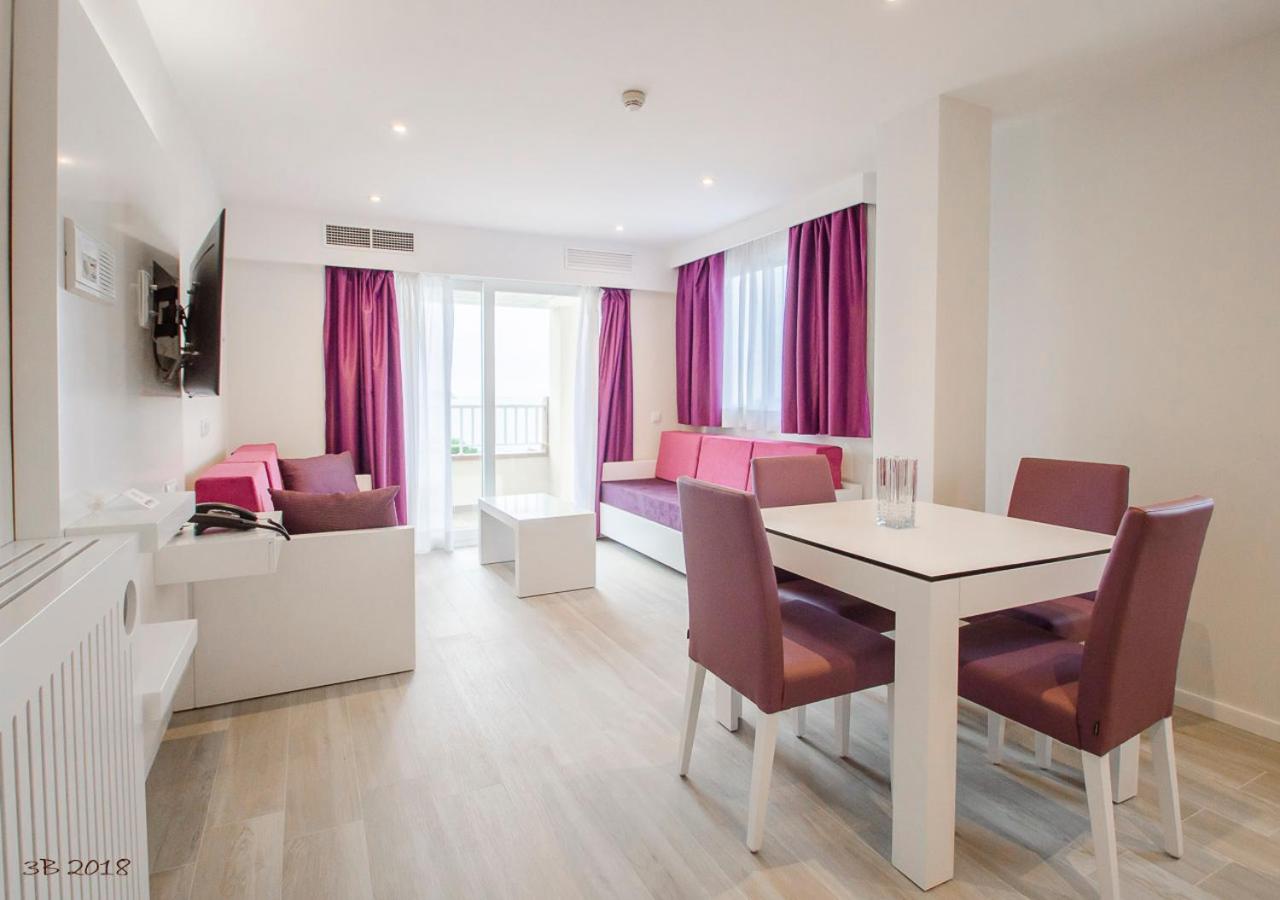 Sea View Premium Apartment photo 3