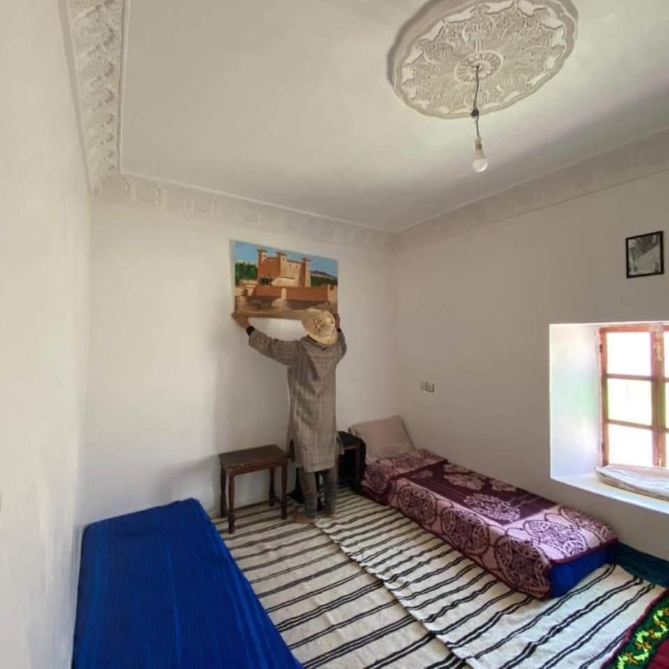 Triple Room with Shared Bathroom photo 2