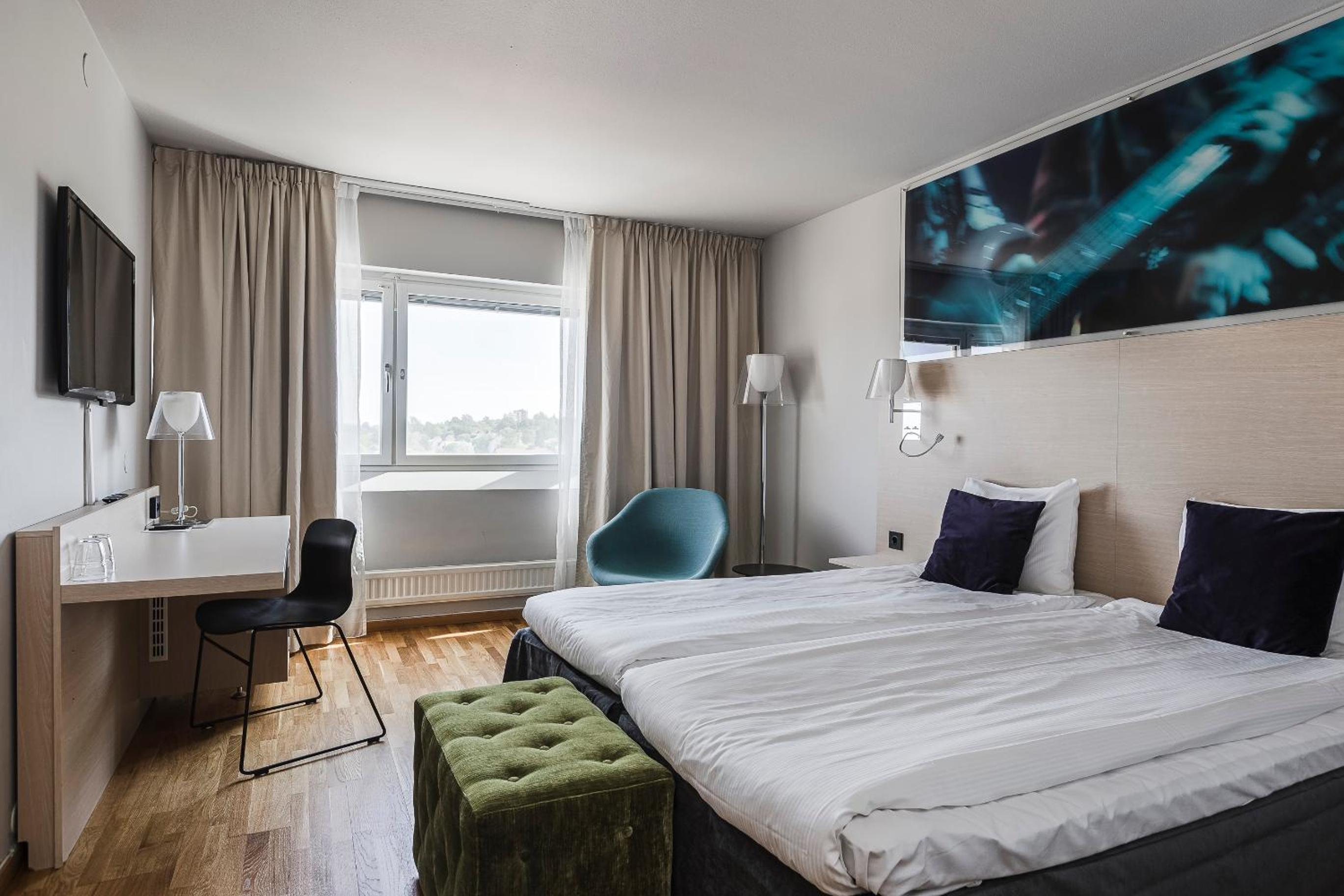 Standard Double or Twin Room - Photo 1