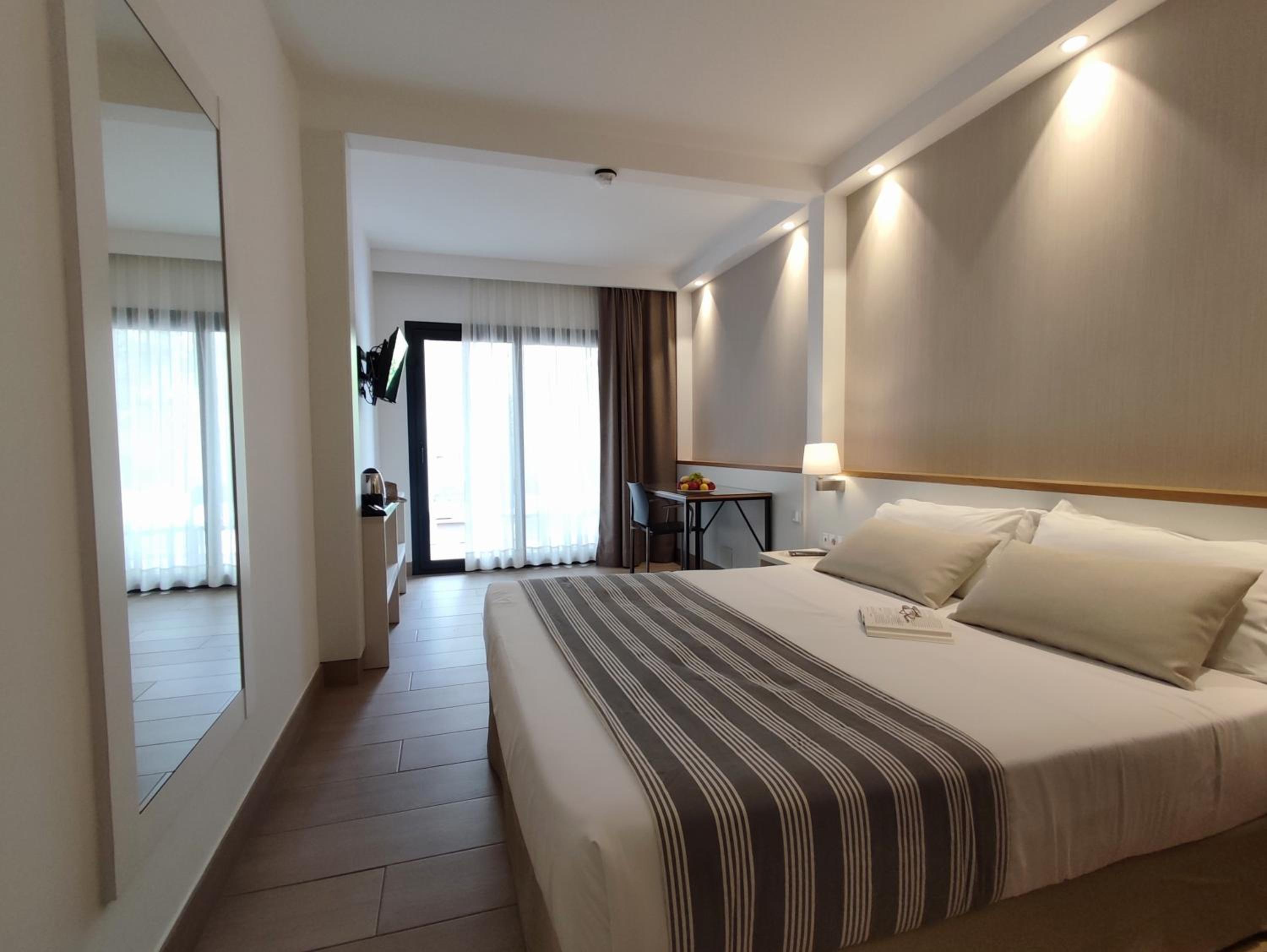 Habitación Doble Estándar (2 Adultos)
