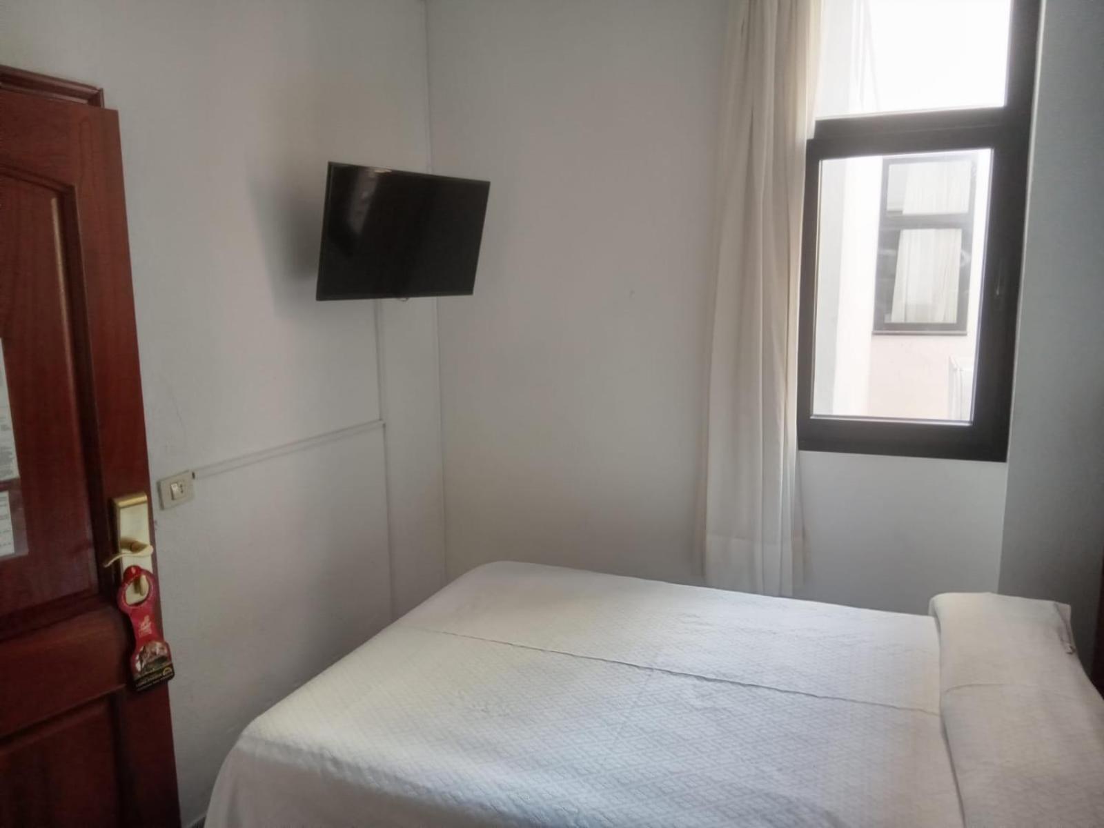 Budget Single Room