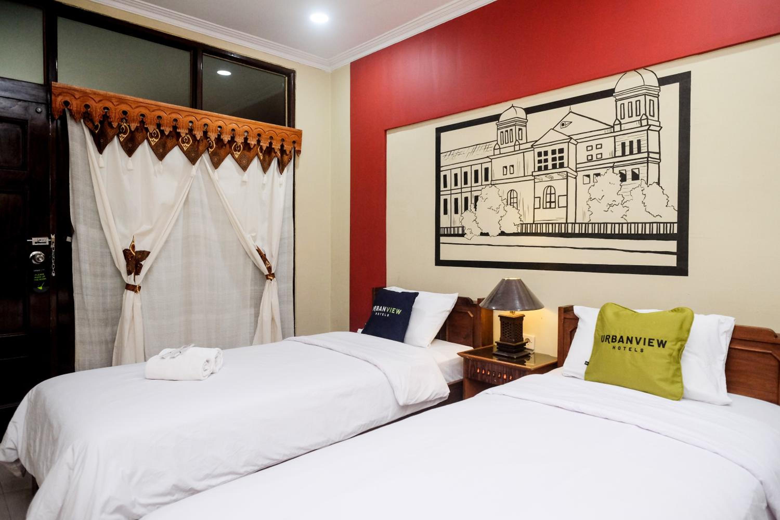 Deluxe Twin Room - Photo 6