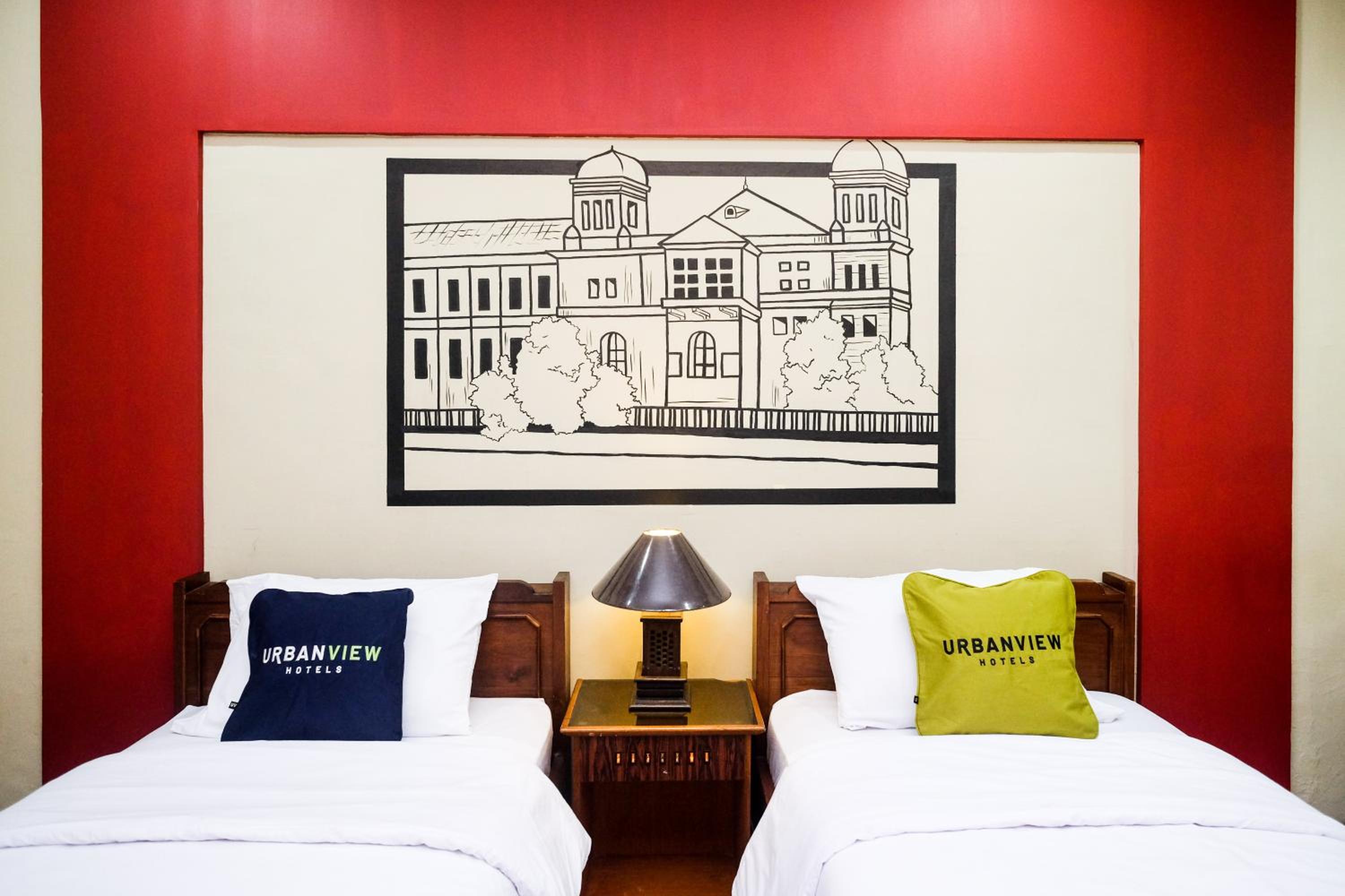 Deluxe Twin Room - Photo 3